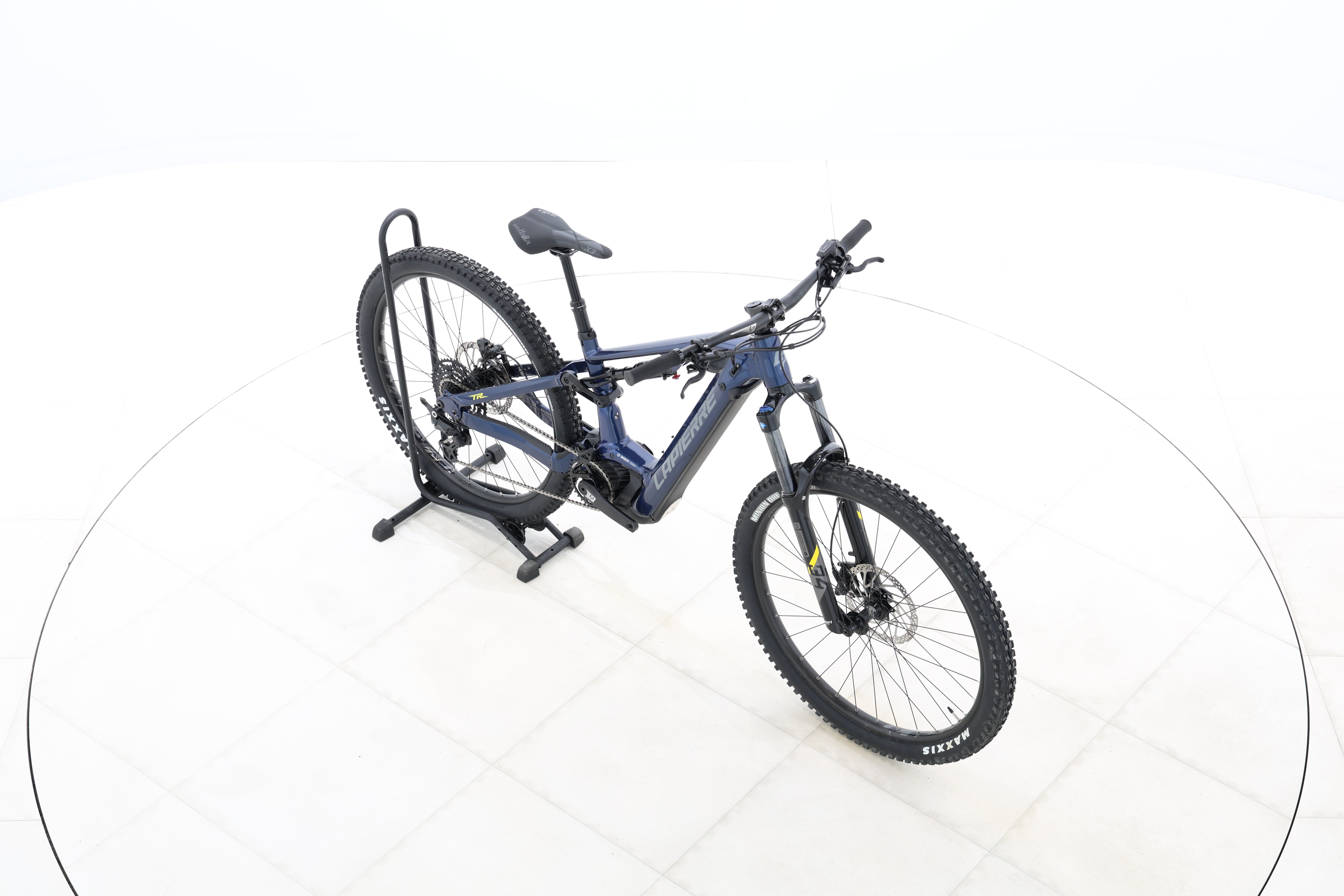 d0c1f3ca-fb8a-408d-a01b-12ee92306343