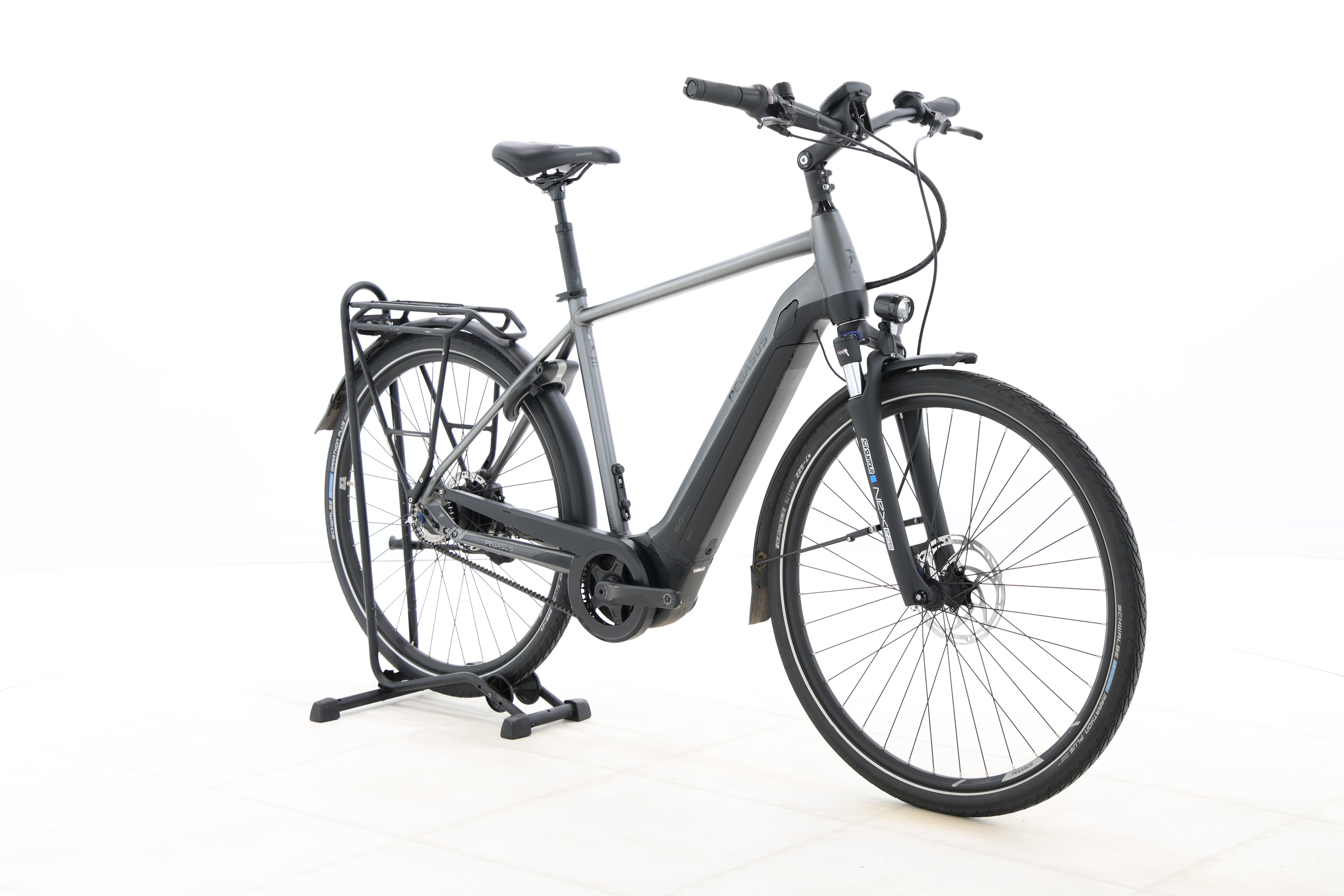 c4884226-ac2c-48b4-b13e-2970650bbf76