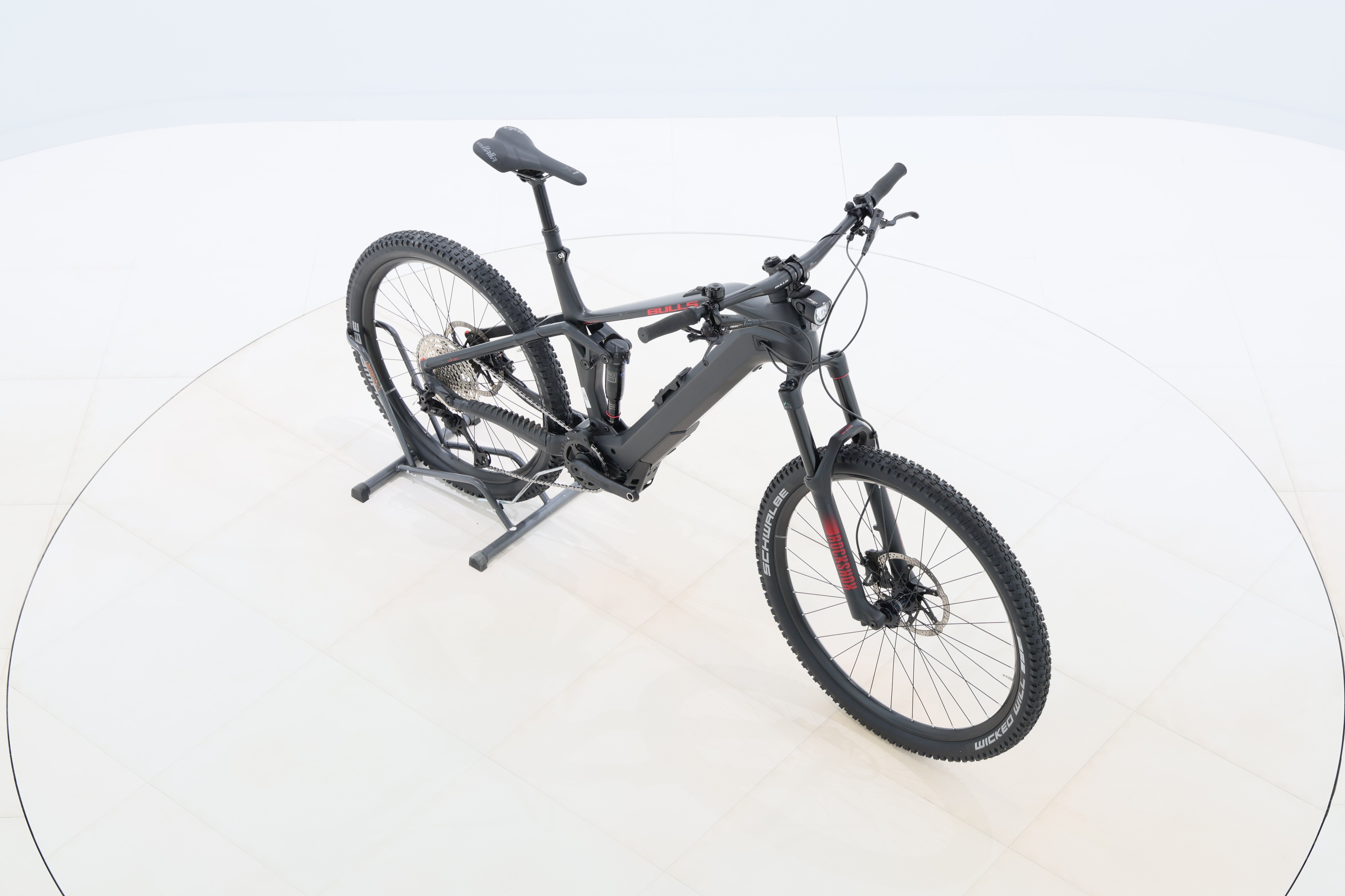 471667f3-d4d5-44f4-b3d5-f240df41df4c