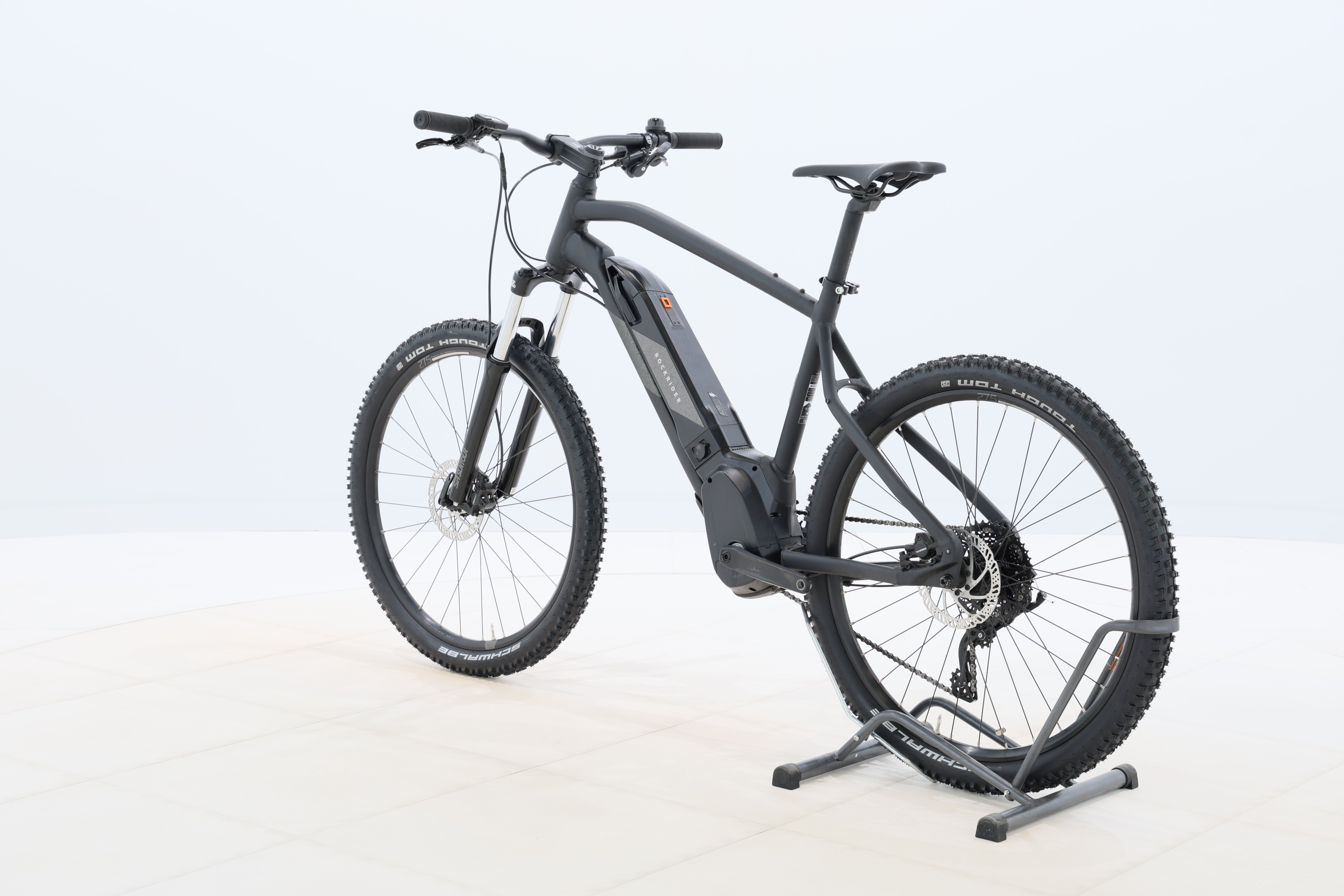 fbcc3c84-5144-4bf8-a94e-e844e84f5820