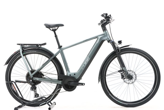 Cube KATHMANDU HYBRID PRO 750 2023
