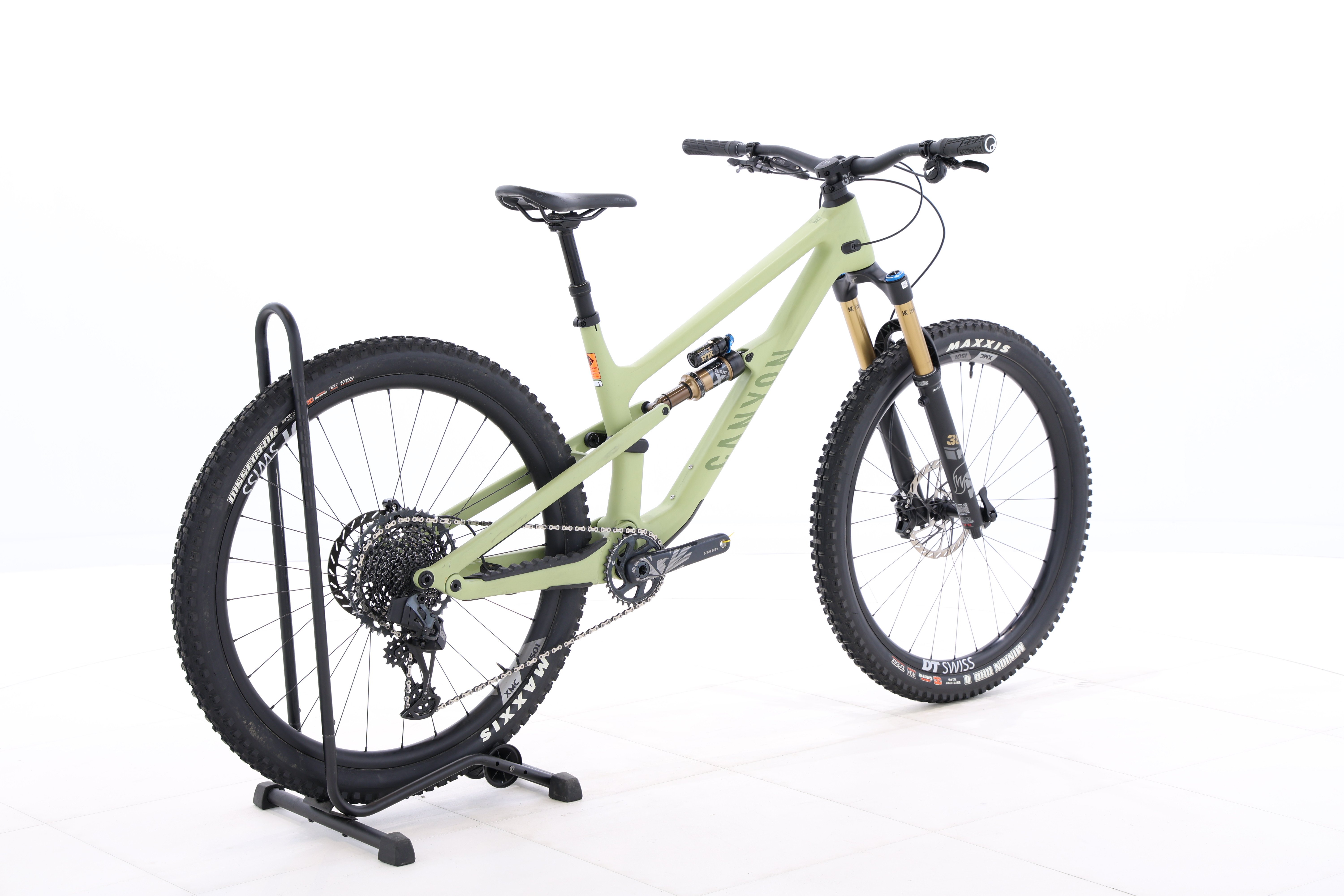 a102bb10-621b-4369-a6f0-44a2ed990387