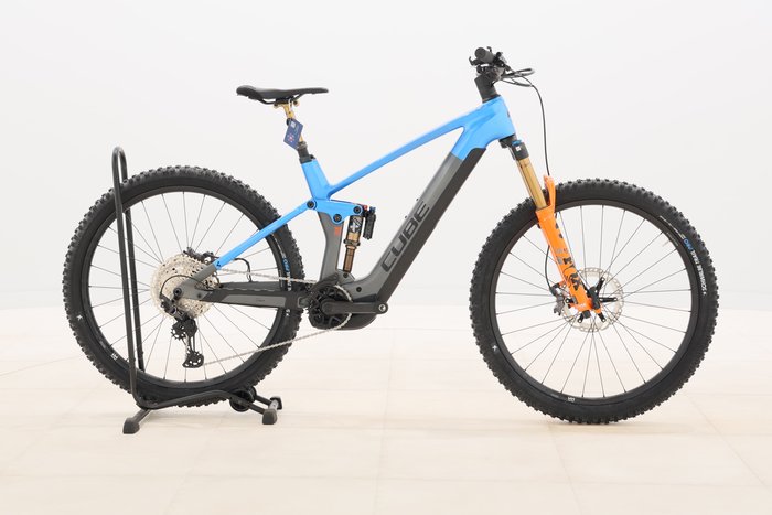 Cube STEREO HYBRID 140 HPC ACTIONTEAM 750 2024