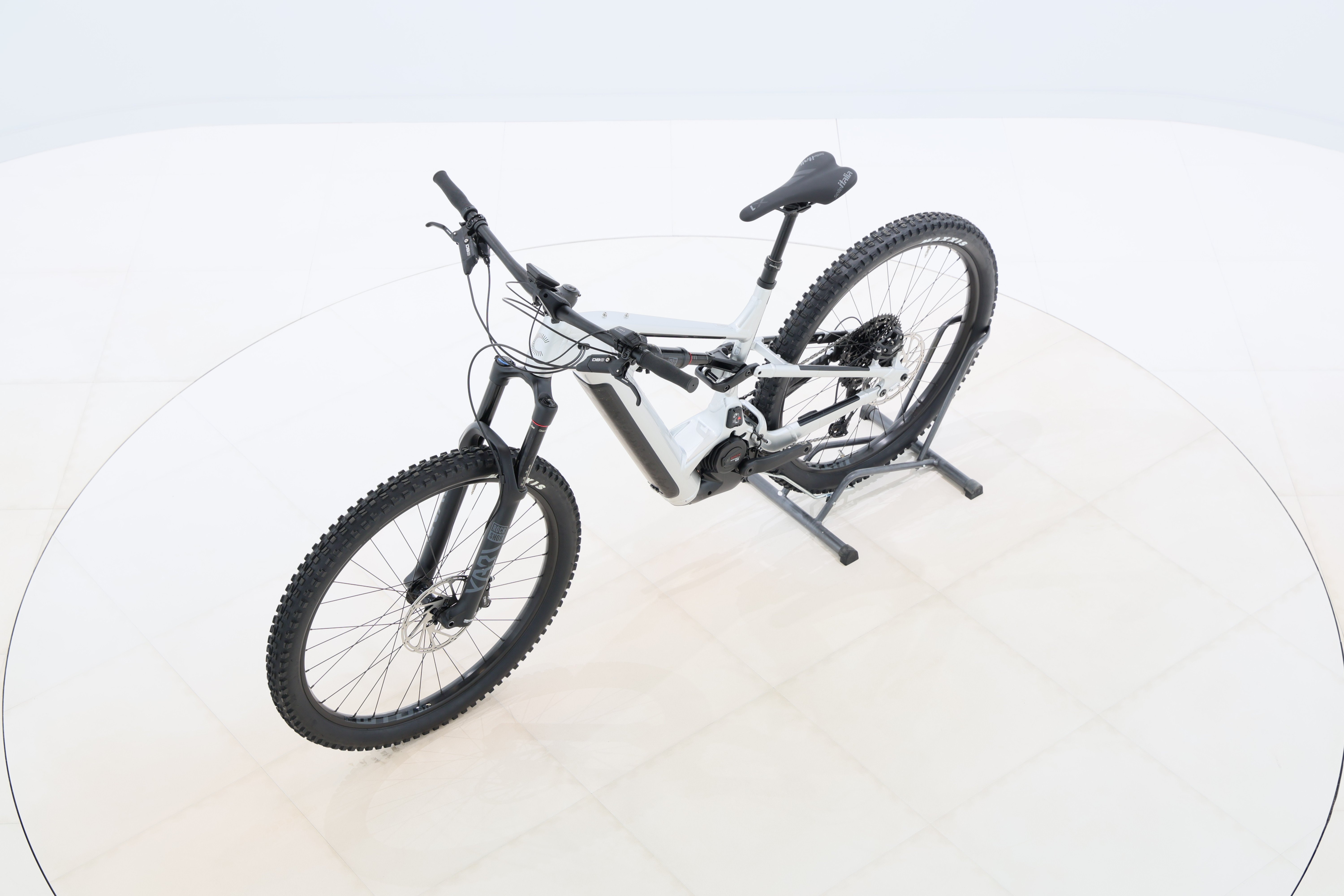 eedfb67d-a067-477f-a00f-ed73256b8afb