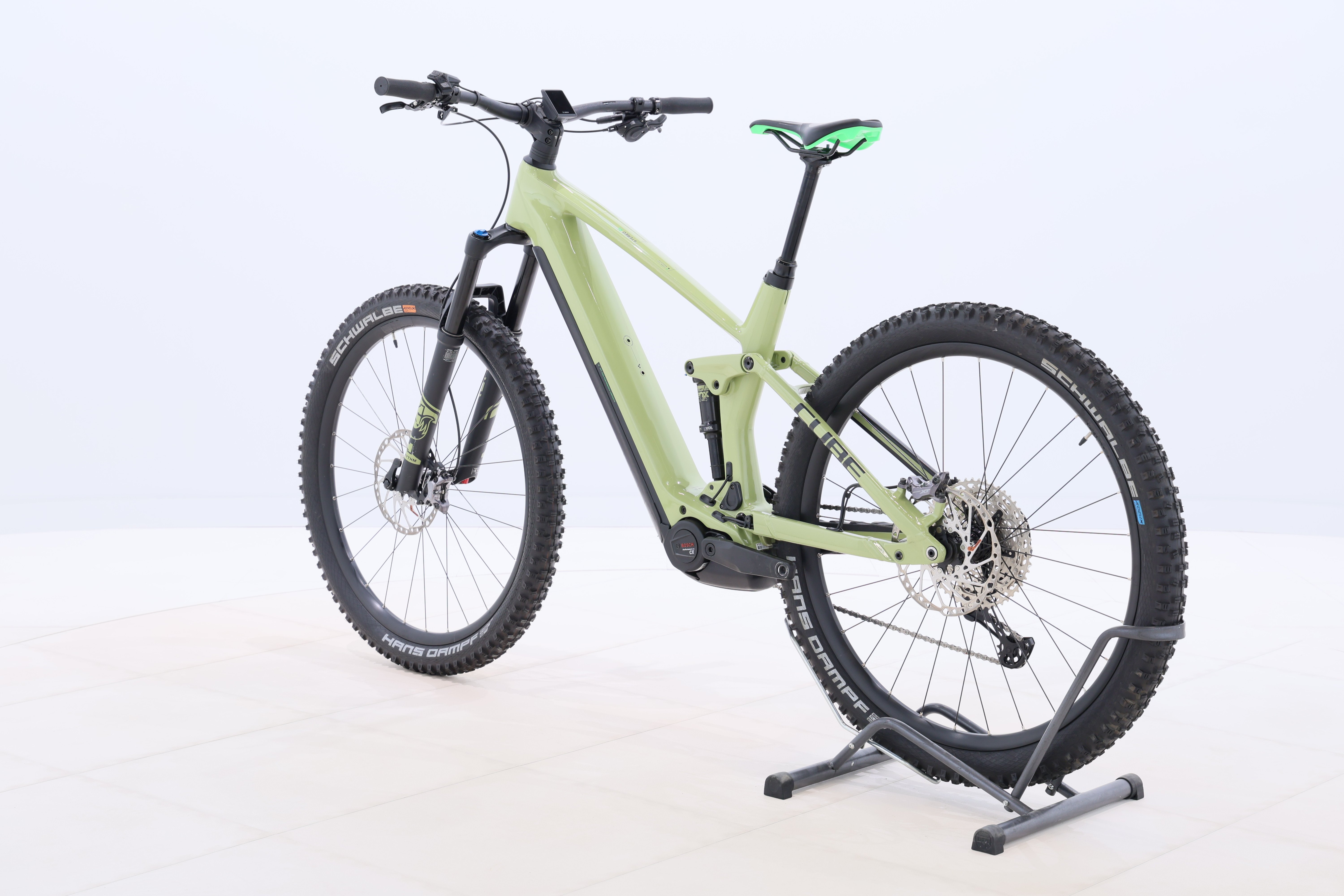 cc817fac-0e20-41bb-86c2-764d6a2f5670