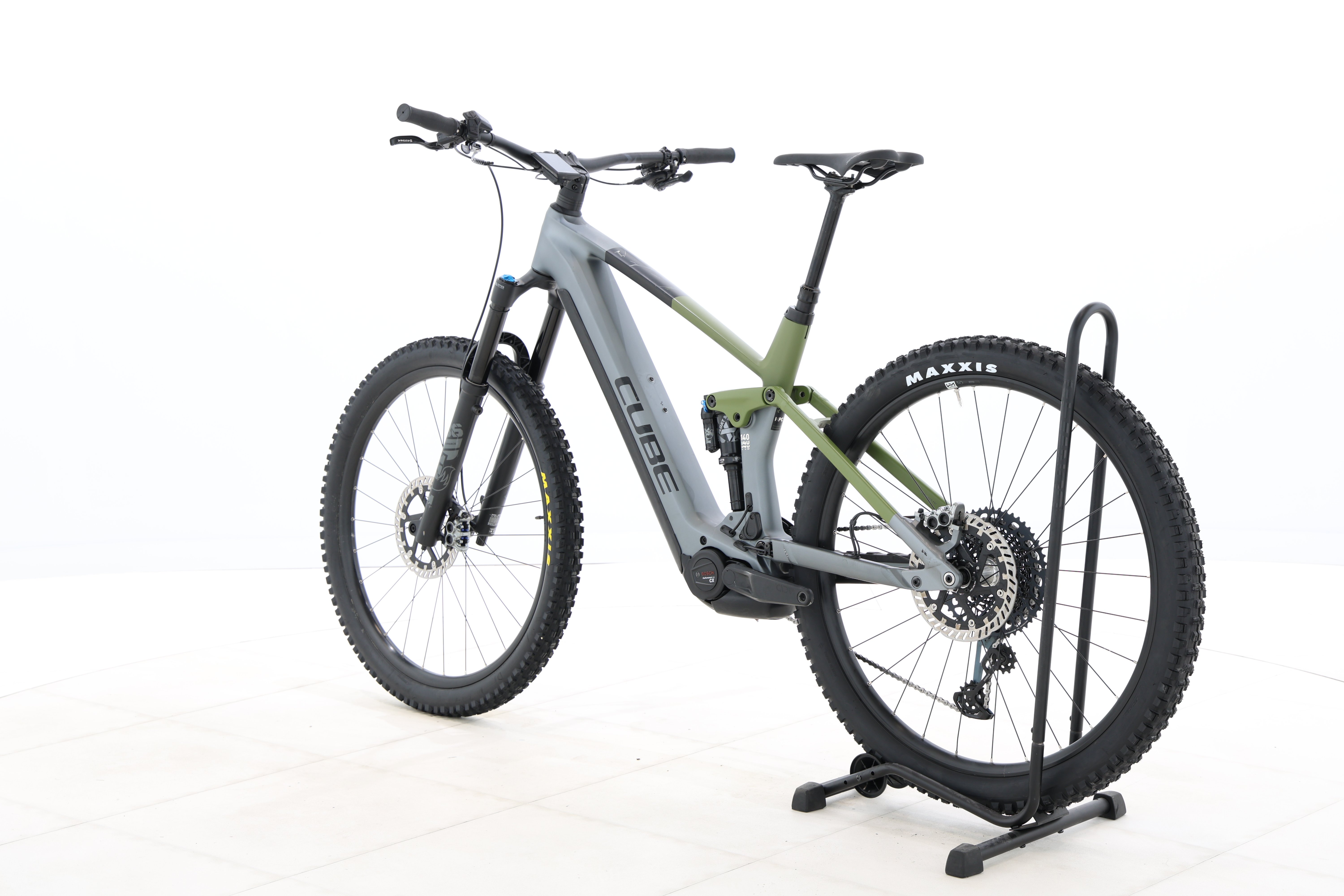 d60b70bf-56ff-417c-a088-3334ba9b6716