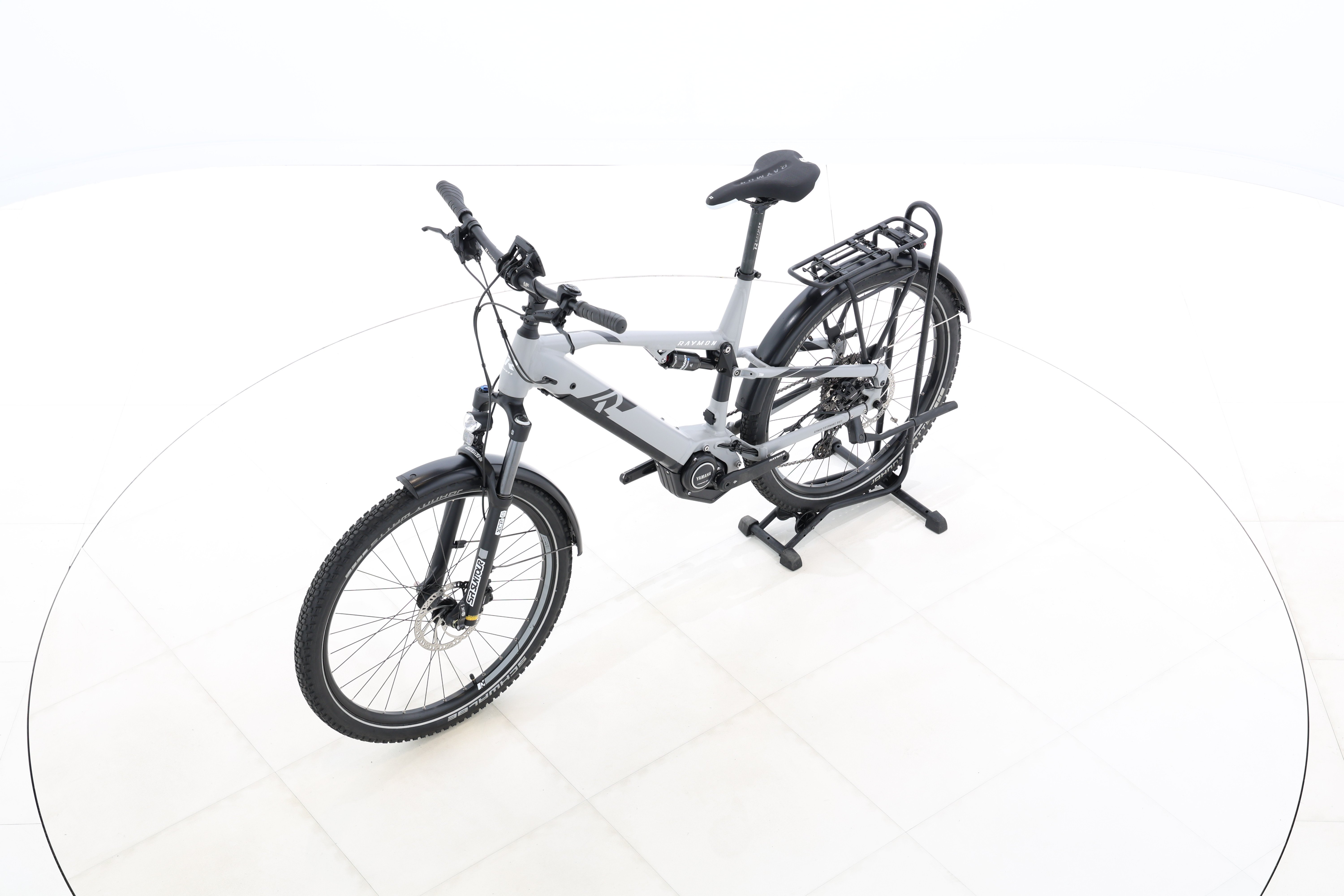 950d04c6-d3fd-49dd-8b28-d8e95dca8f2c