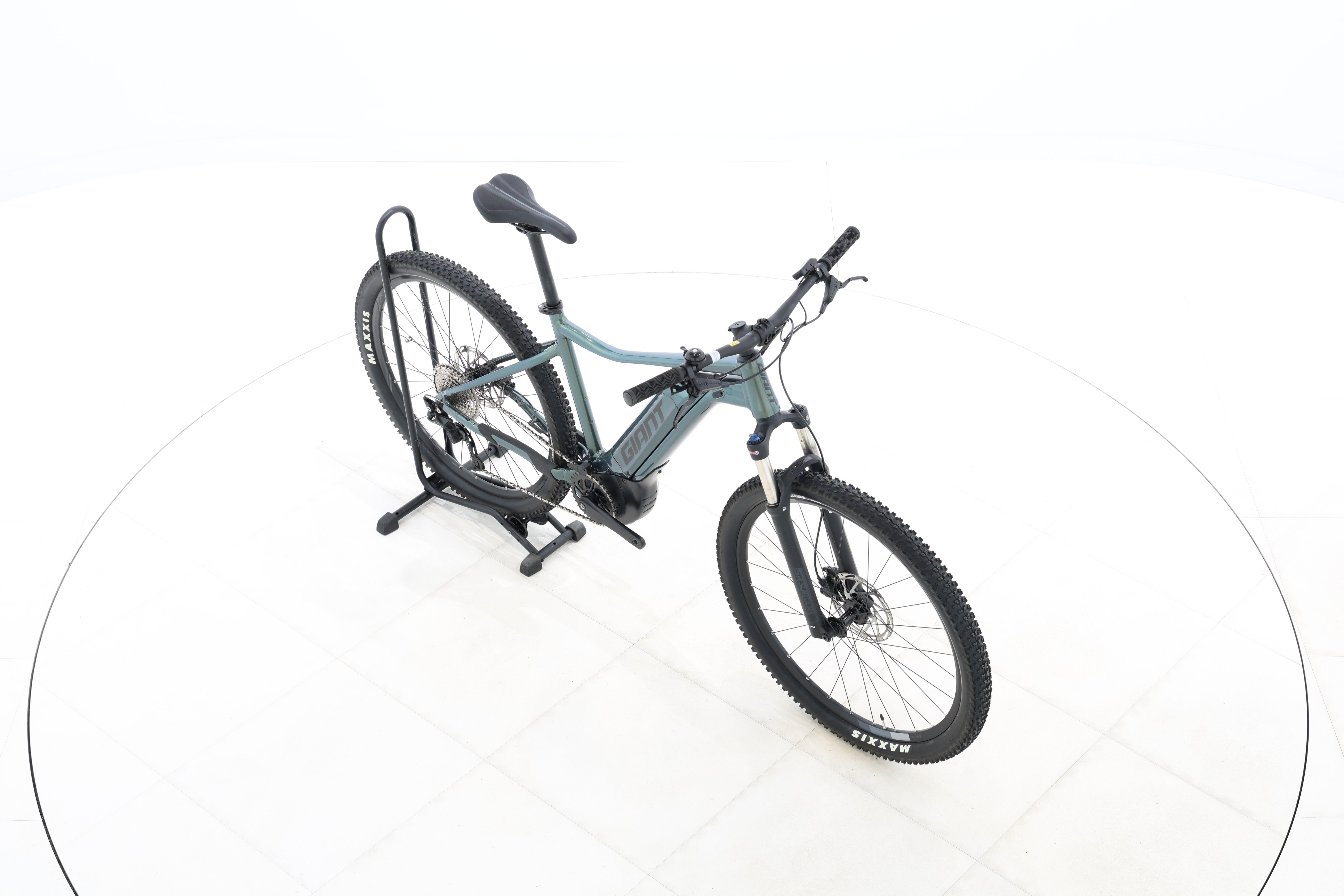 ef8ebc78-af39-445e-8b80-528657479fa2