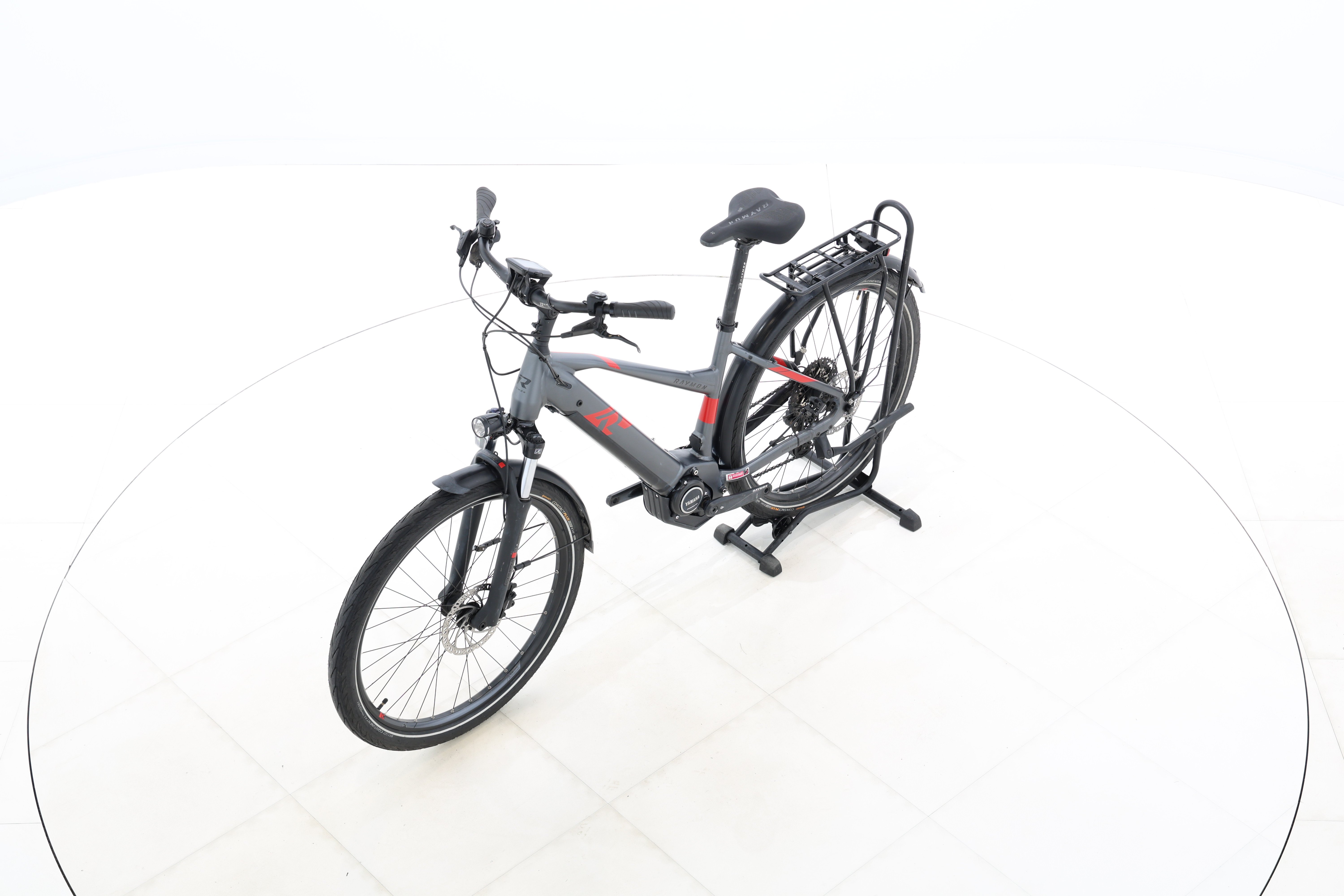 0914bfd6-d3b5-4805-b1e8-08dc068d1c87