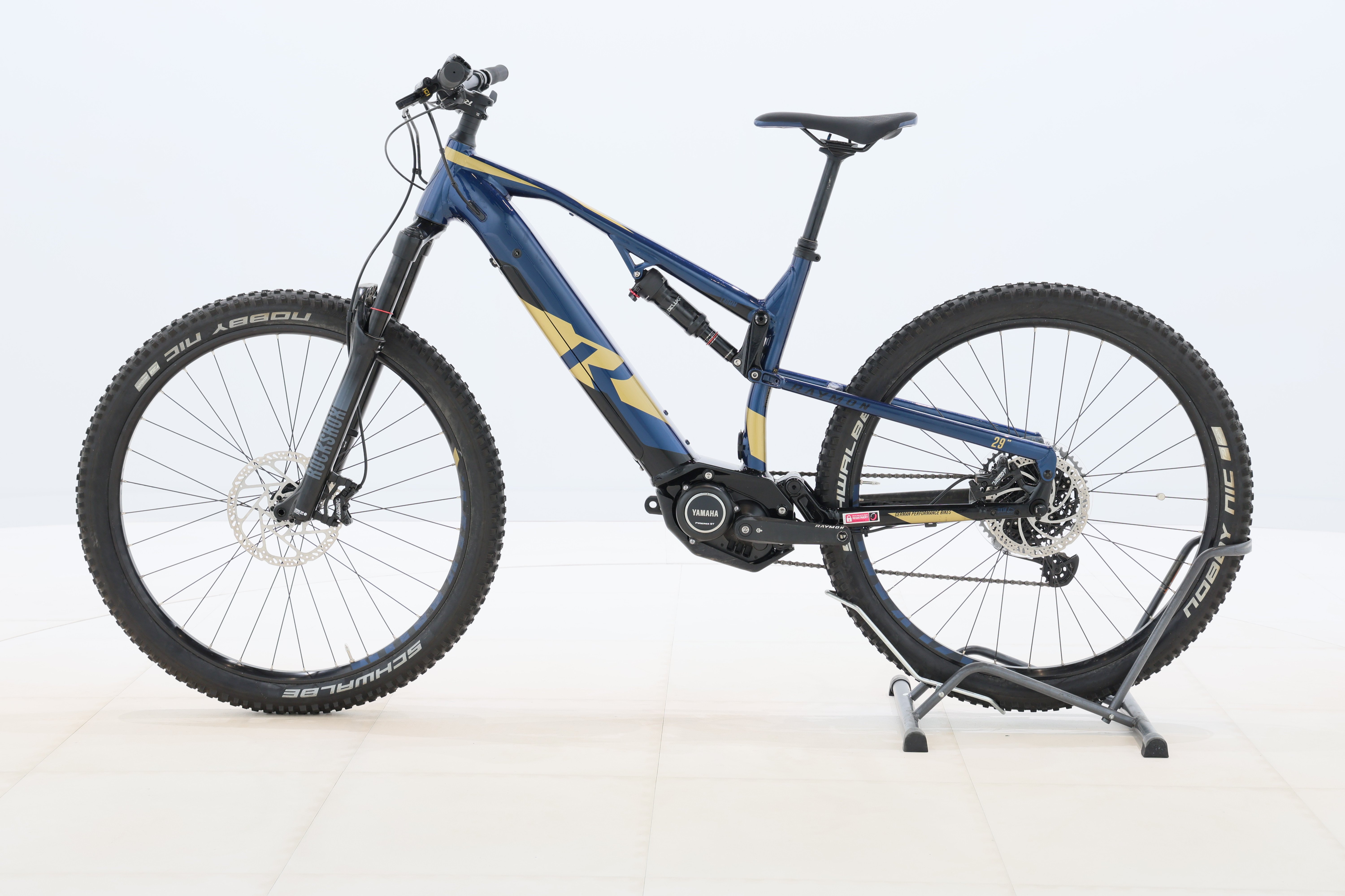 dd0dad86-c82f-45d7-b7bb-f970699b7974