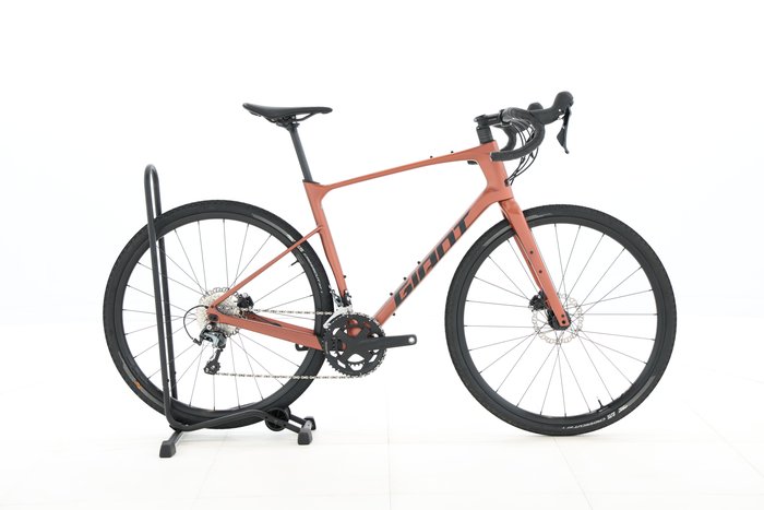 Giant REVOLT ADVANCED 3 2023