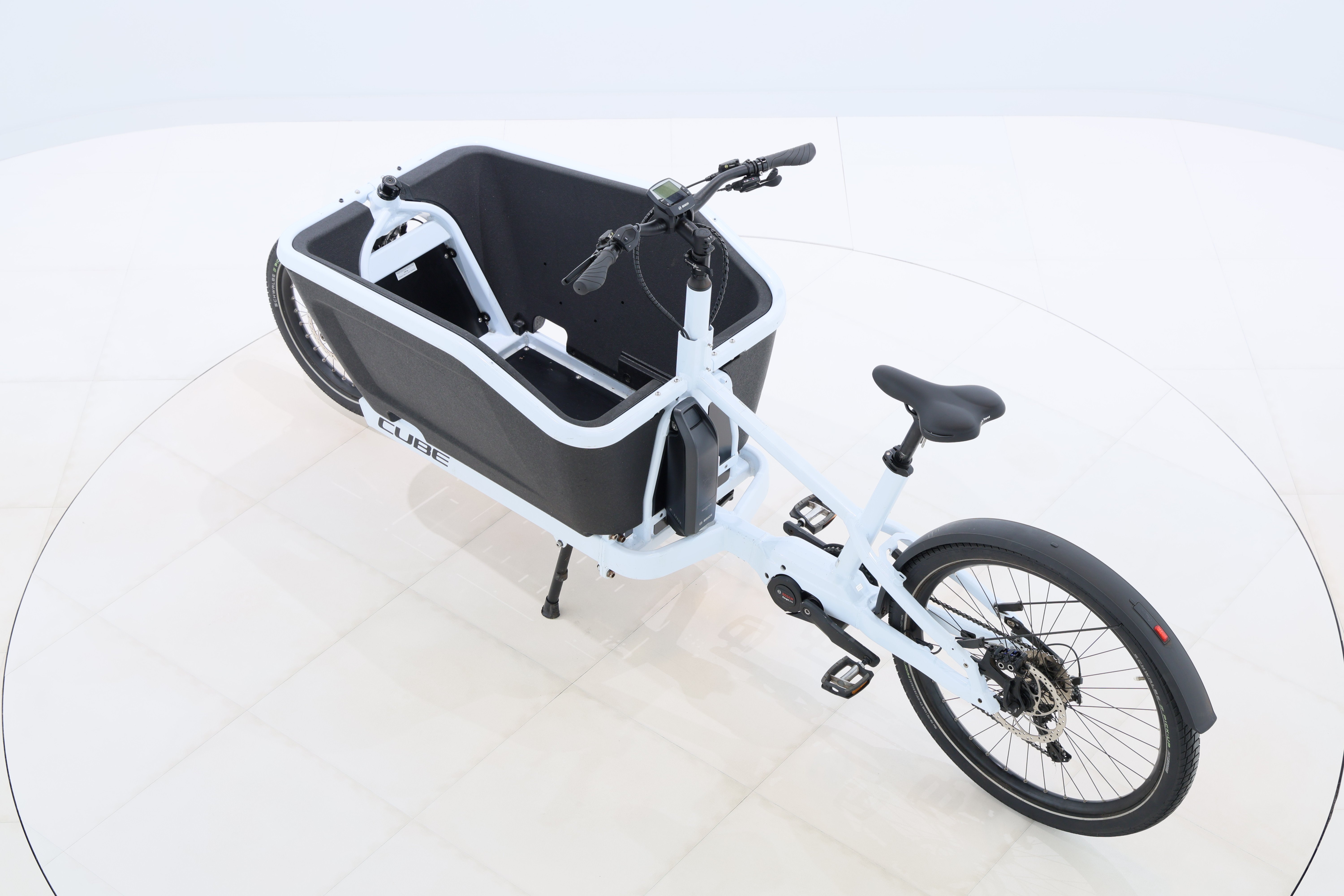 87911041-3782-4373-b239-a4cabc184edf