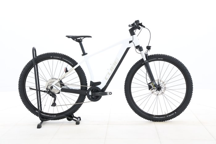 Cube REACTION HYBRID ONE 625 2022