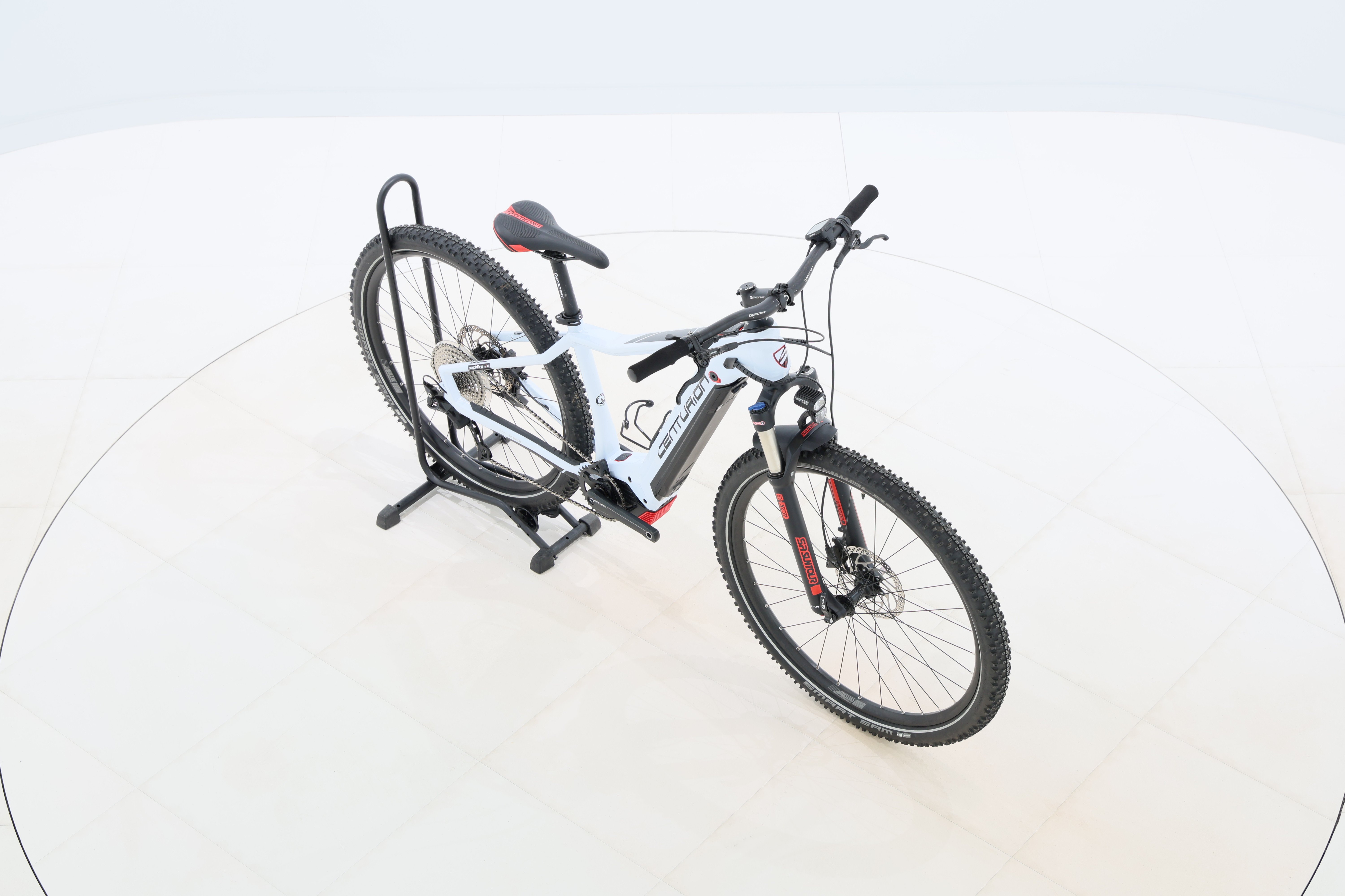 cb6a6d0e-2c24-43a6-a55b-cf565515b802