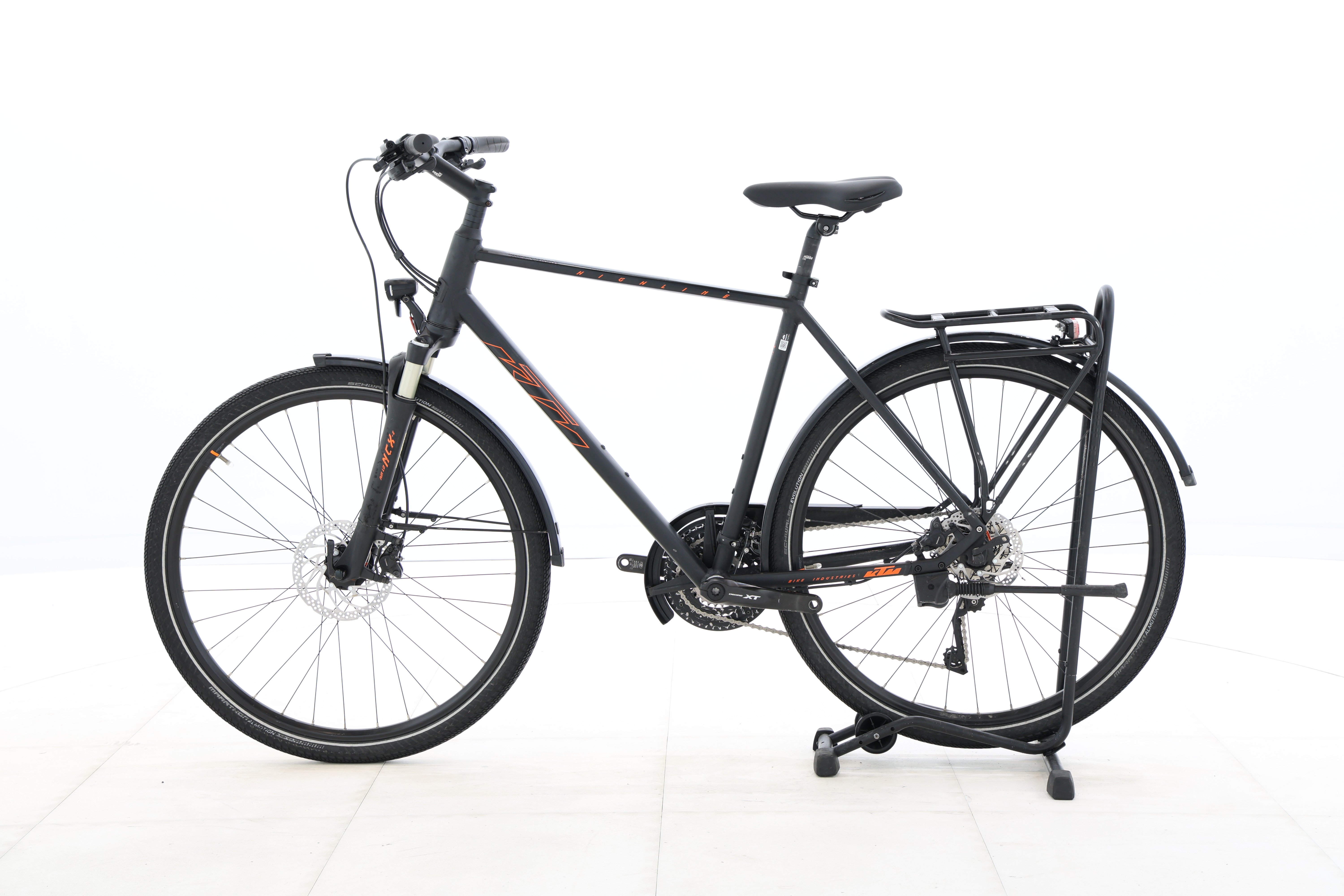 ce46765e-4e06-40b5-92e3-5b6739bfa411