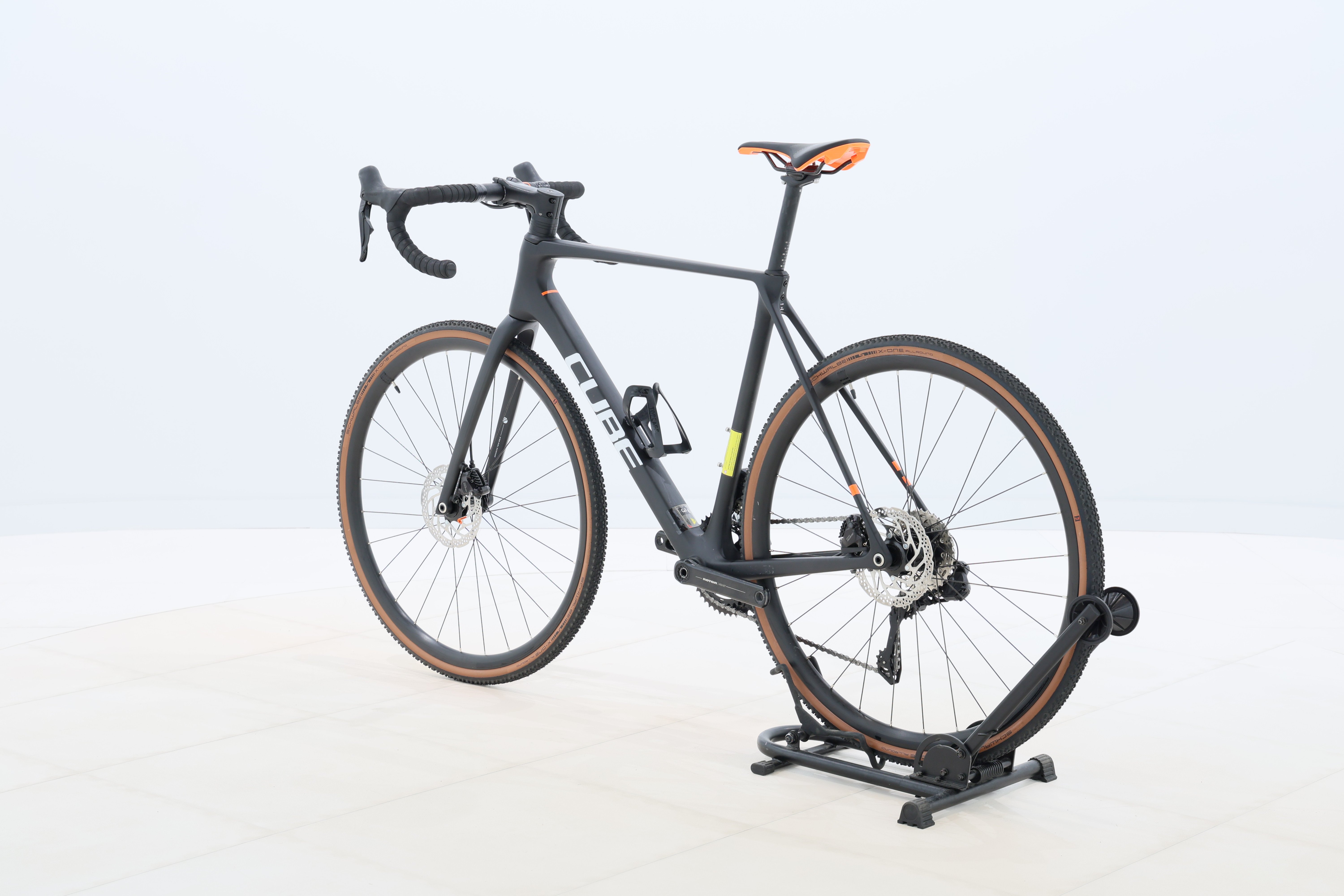 b9ae3407-7de8-4efd-b01b-2d8f3c973165