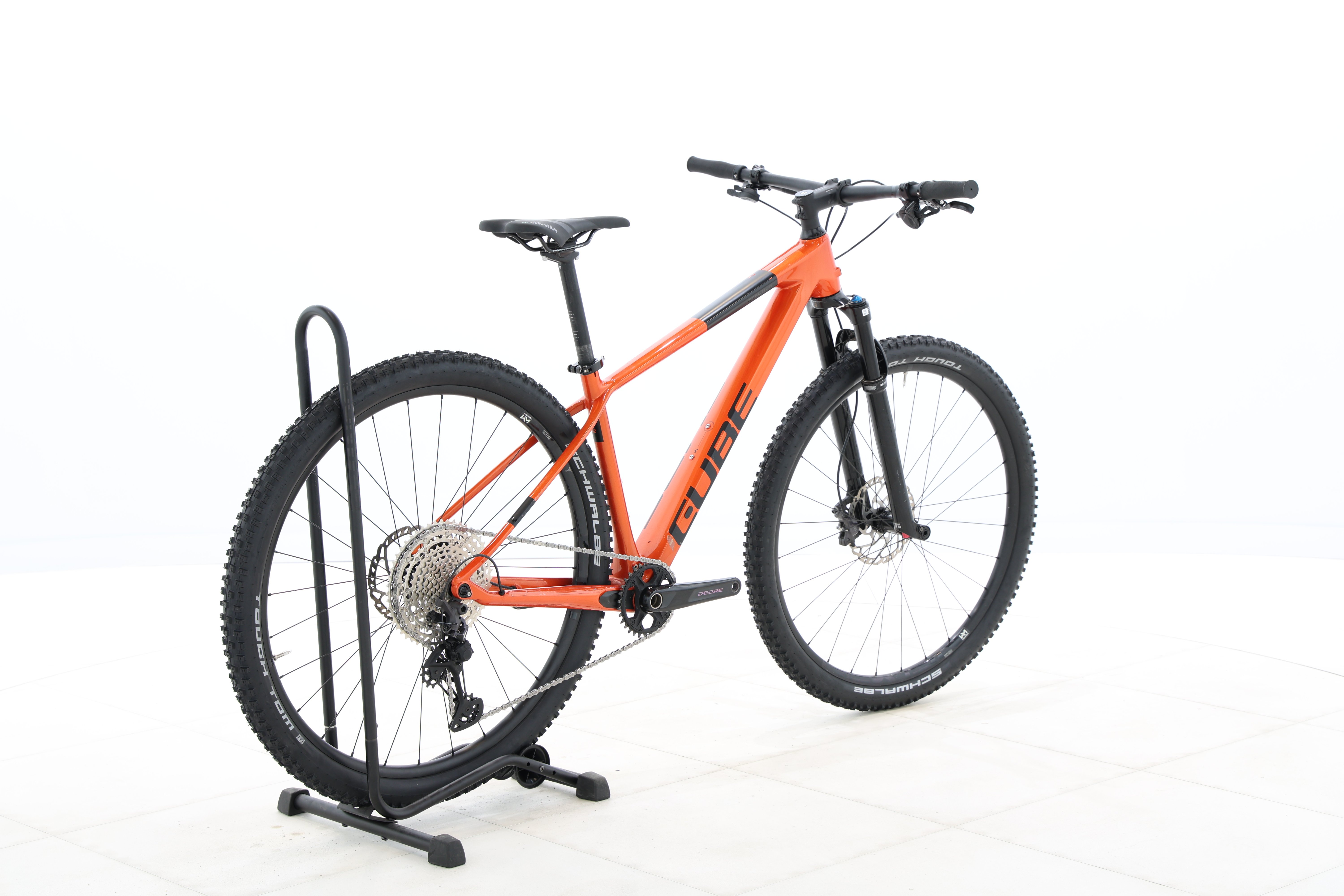 84ebf620-bd09-4c26-adb8-f97c98e62118