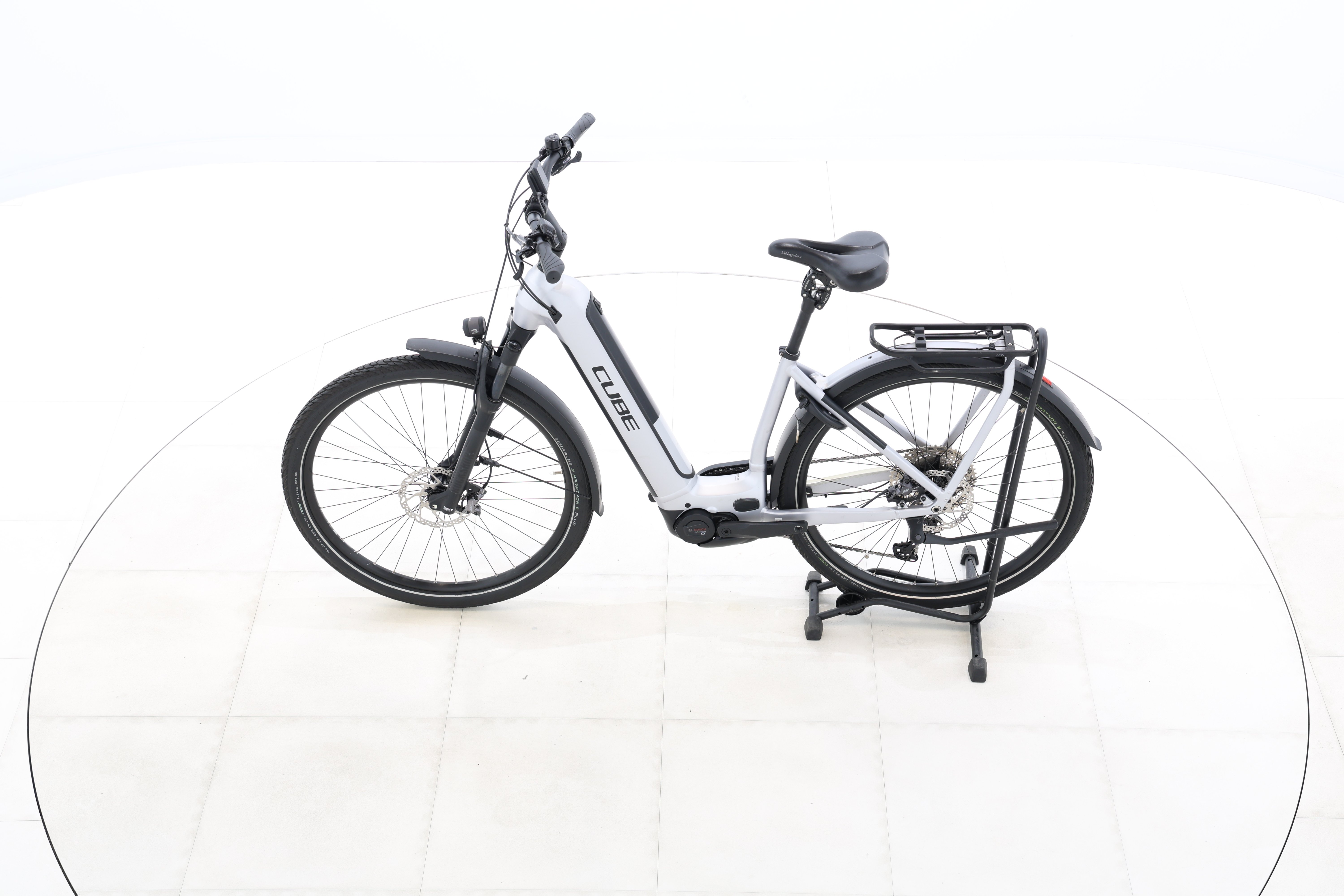 c4f1aac2-98b7-42c3-95a0-43581abdb351