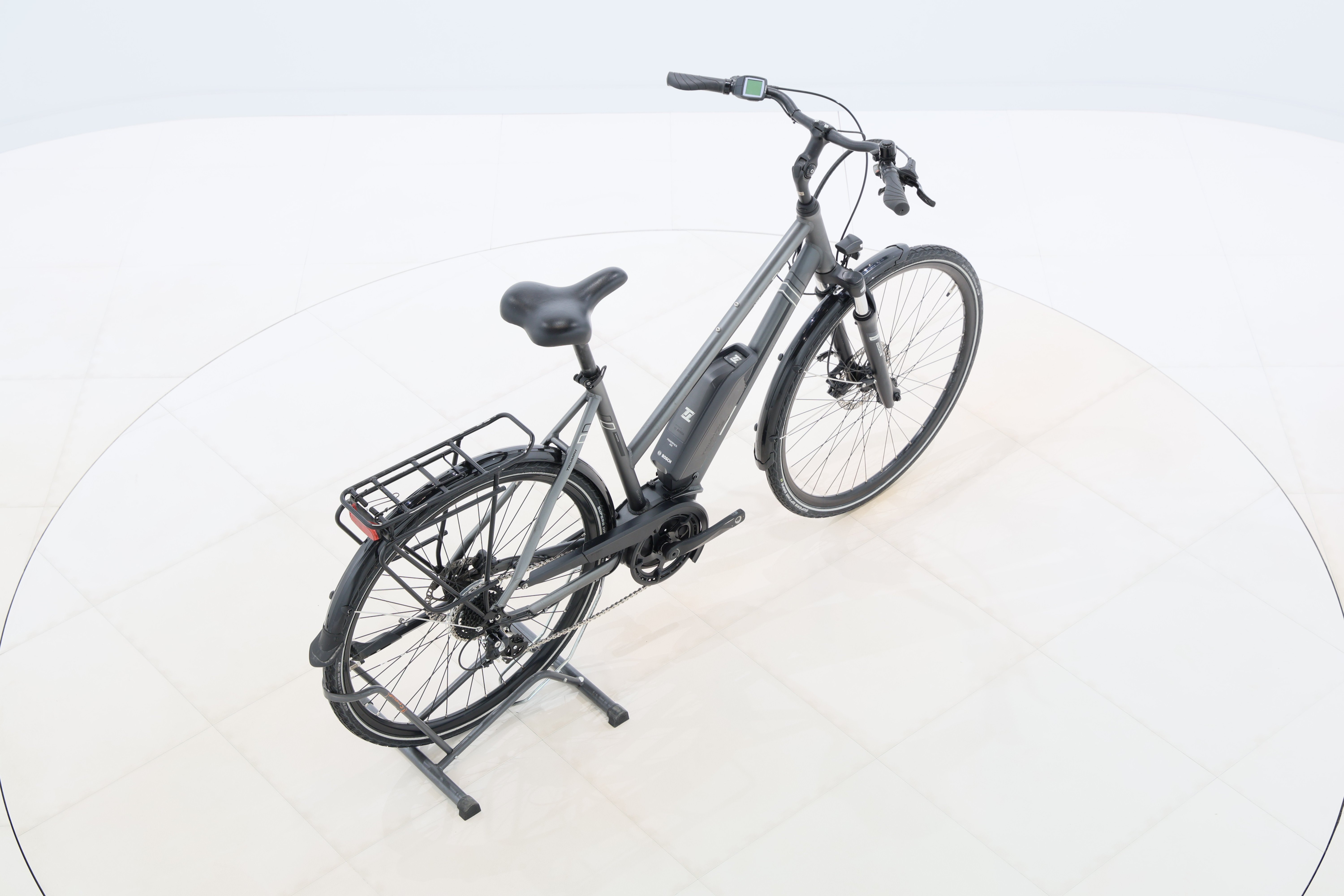 c0d689f4-3933-4201-8b95-af18ba90854a