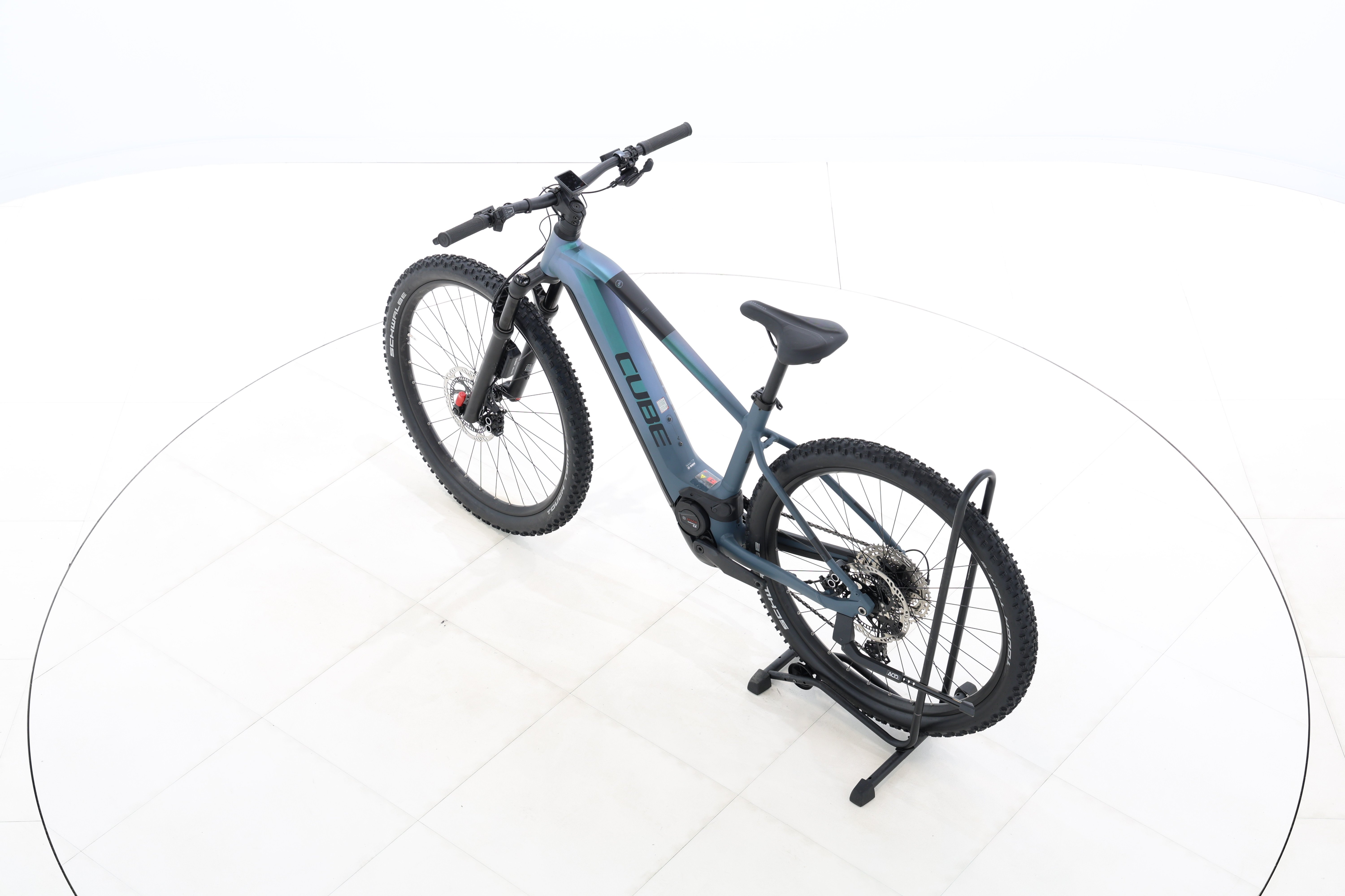 0343c3b4-8219-4bdb-90f5-6aef53d6f238