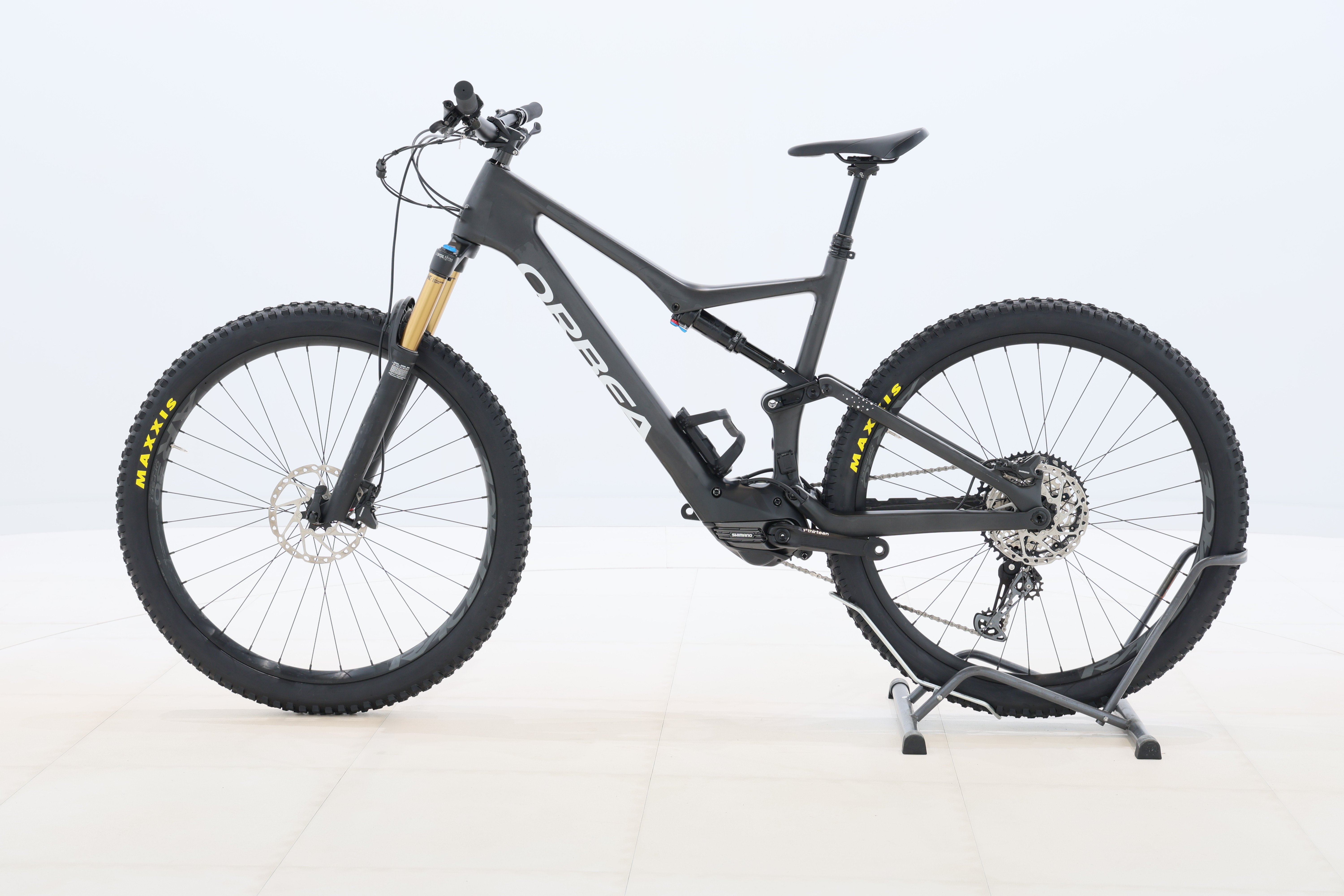 eab762ba-ebe0-484a-8c47-f775c89391b0