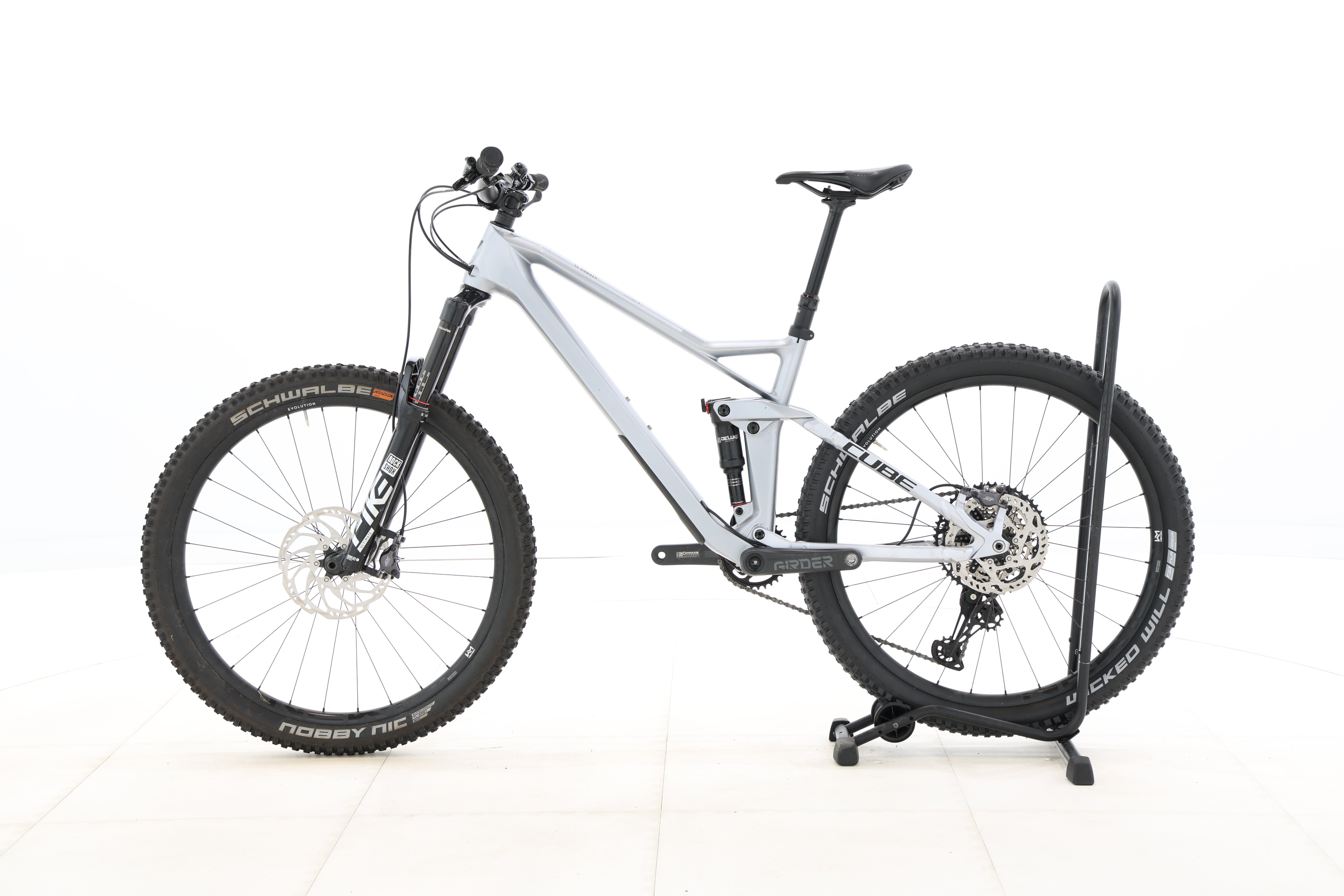 2ddd1812-2cef-40ee-9662-27d39c2aea34