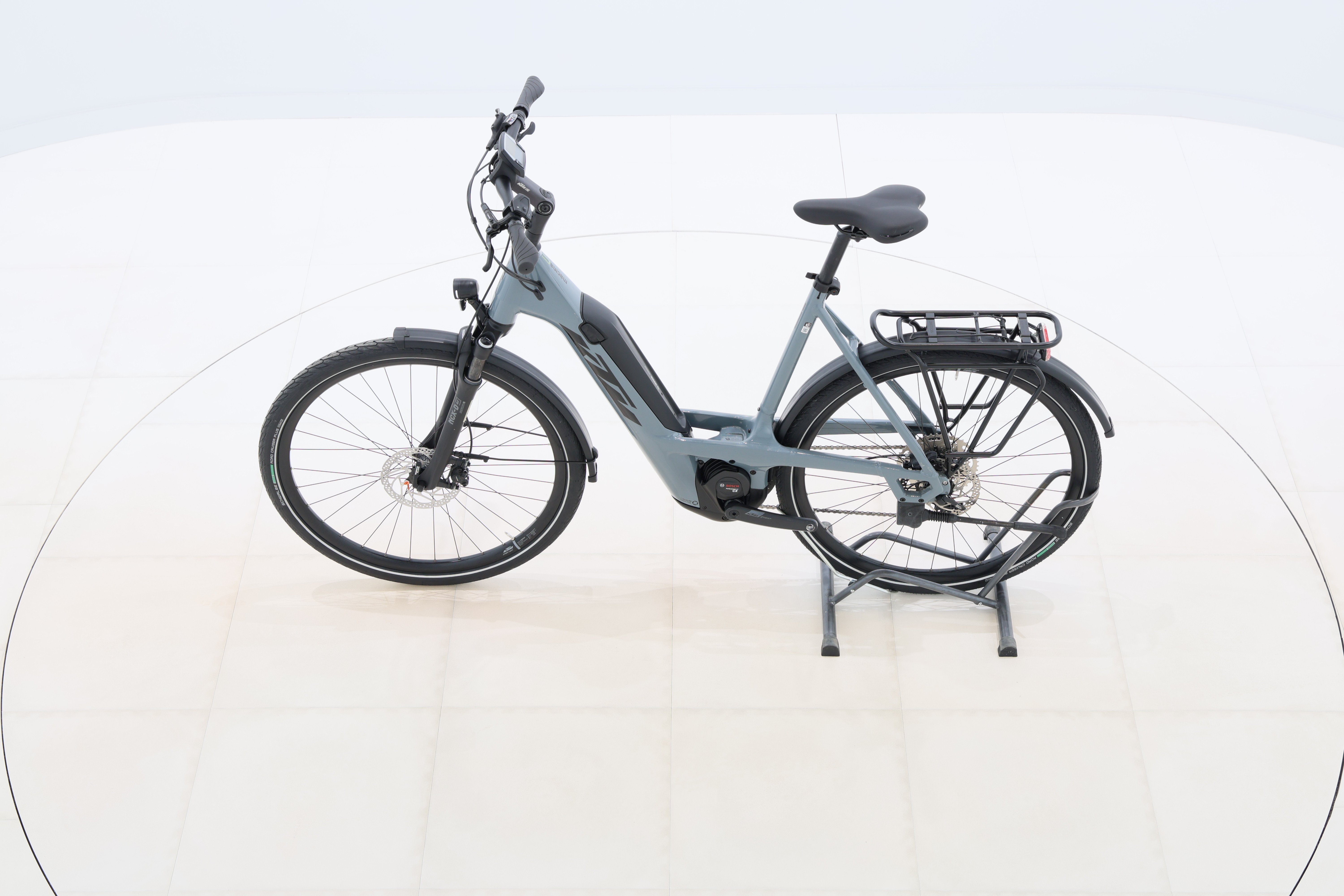 cdc3078e-d6bc-4c26-882d-53a011bf94b9