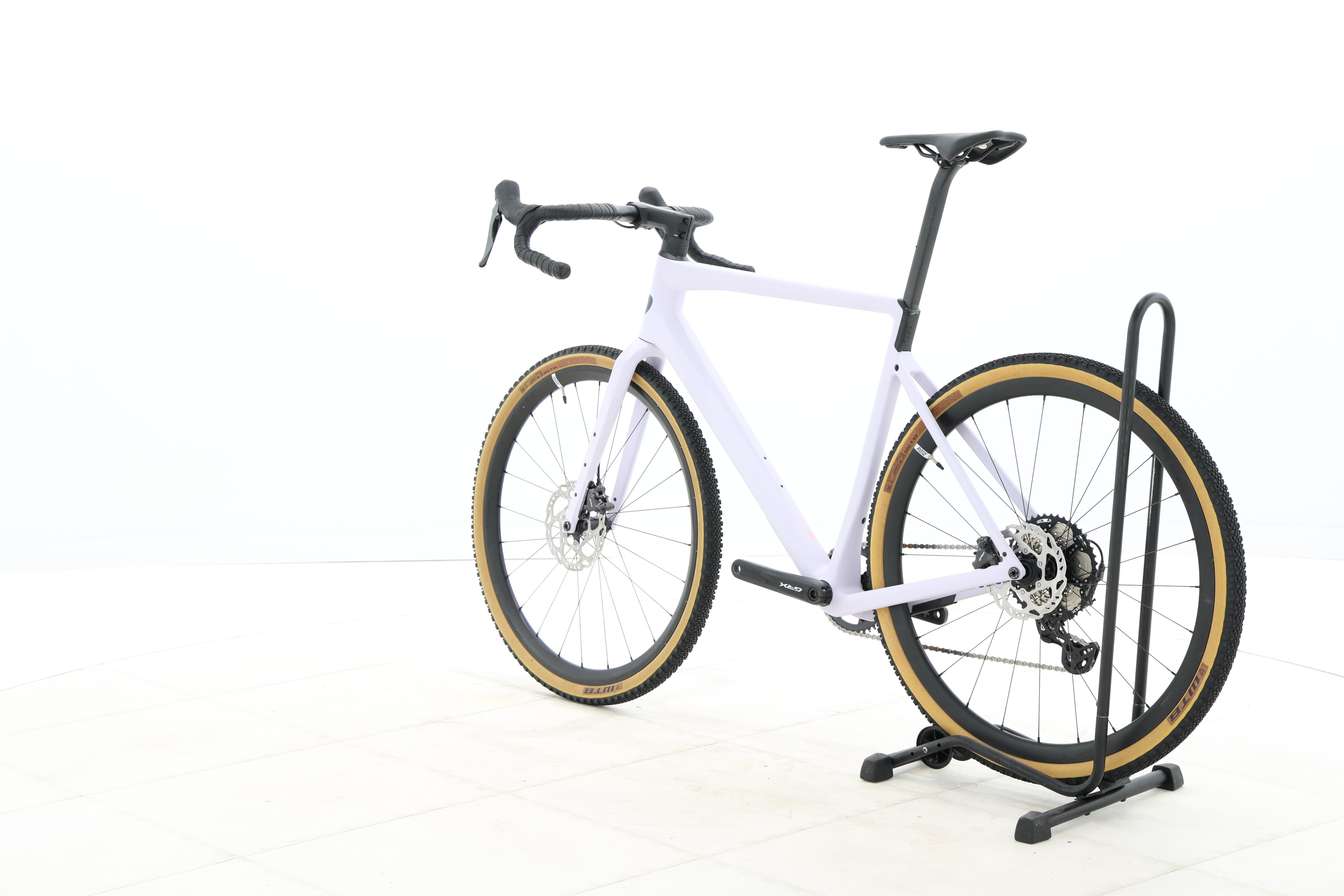 a083873d-fe00-4357-a3dc-b6c9b78a040f