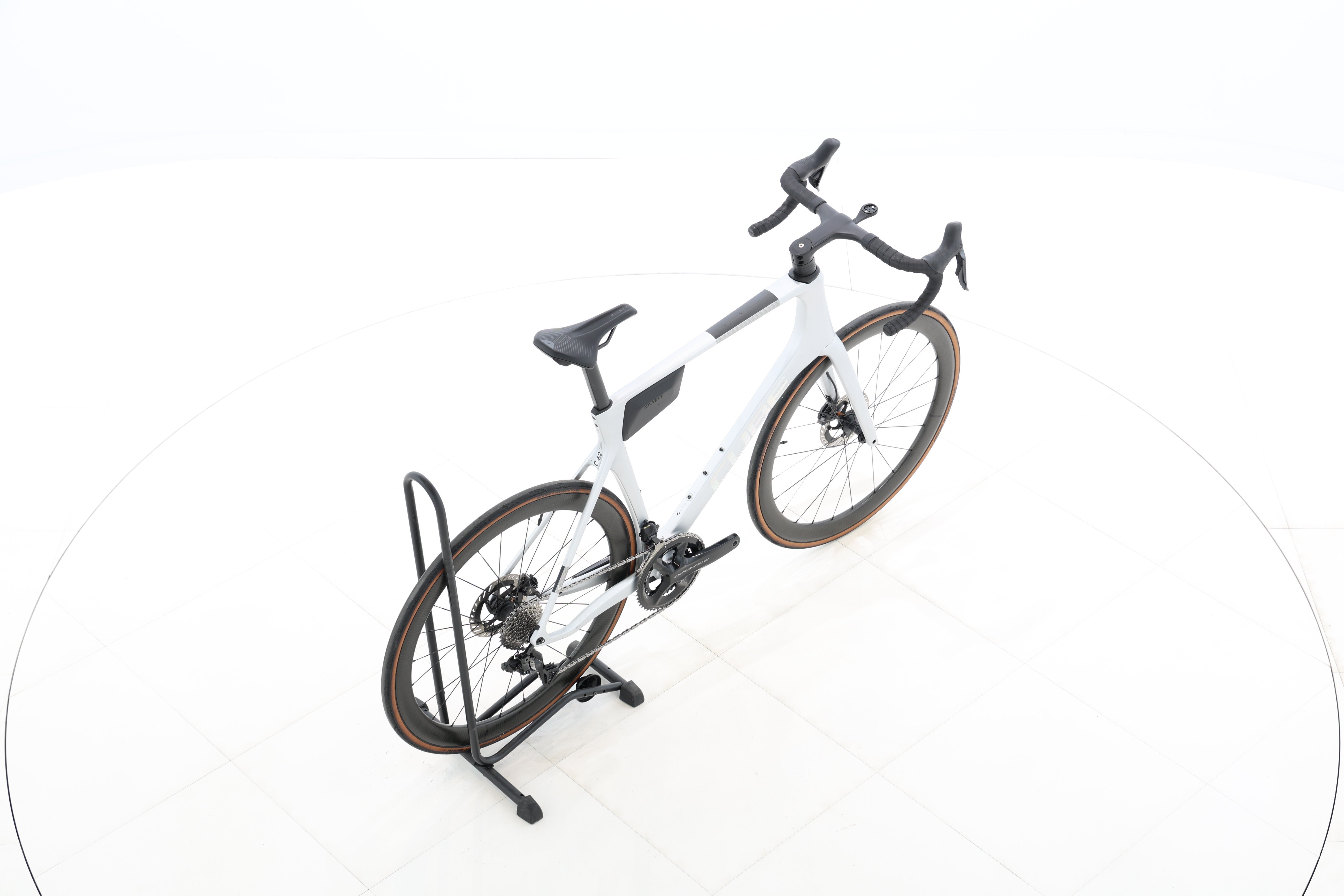 e65f9c36-f20c-4645-8f36-4f2bbbdc8d62