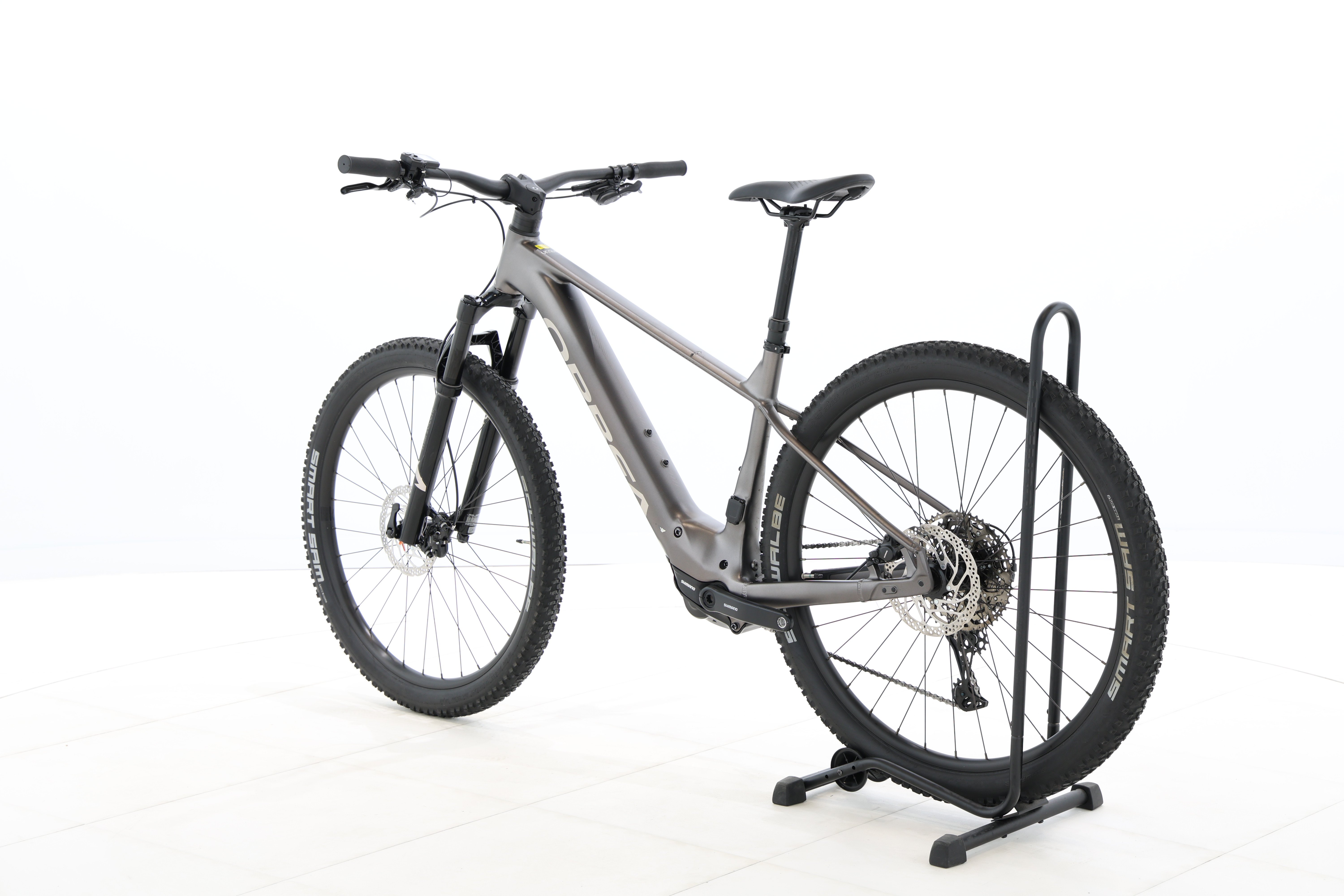 8a1d67b8-6718-4f1c-9d1a-ecce694445c8