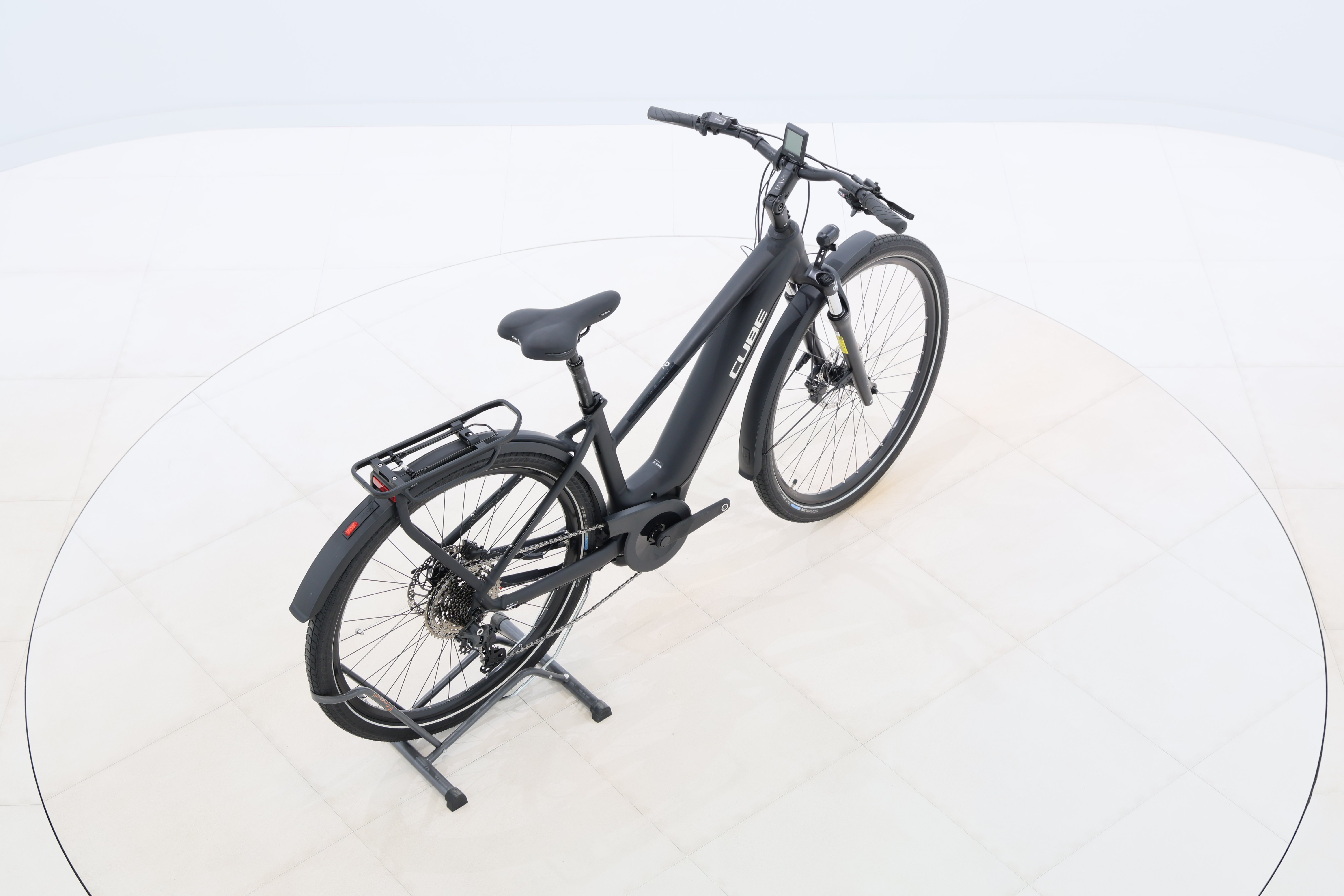 d0063563-09ce-476d-a8c5-387434ba29ec