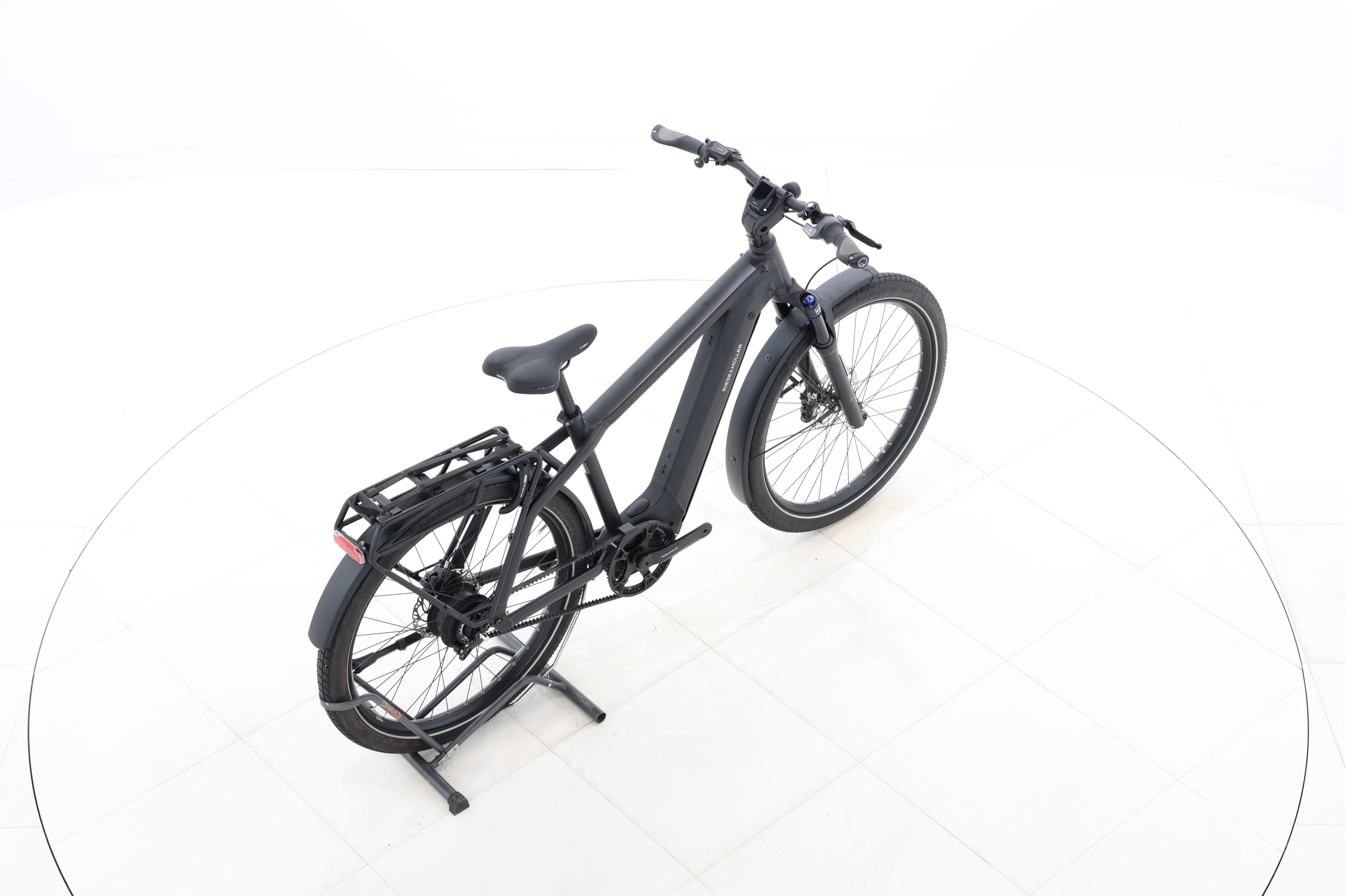 a7f5ad3e-72ee-419b-bbda-2740f0bd7b9a