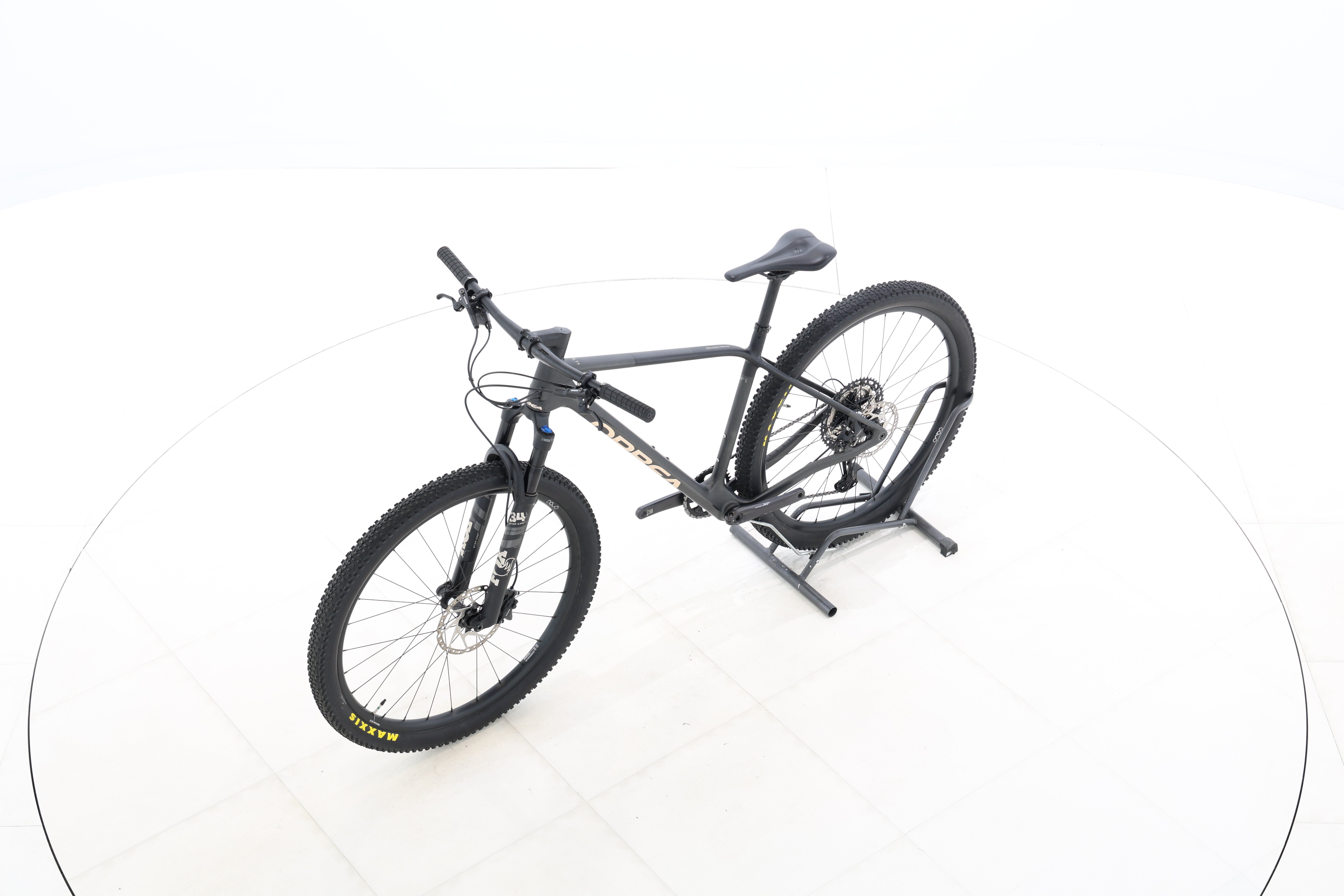 b99752c3-f789-4707-83b1-343709eb53e9