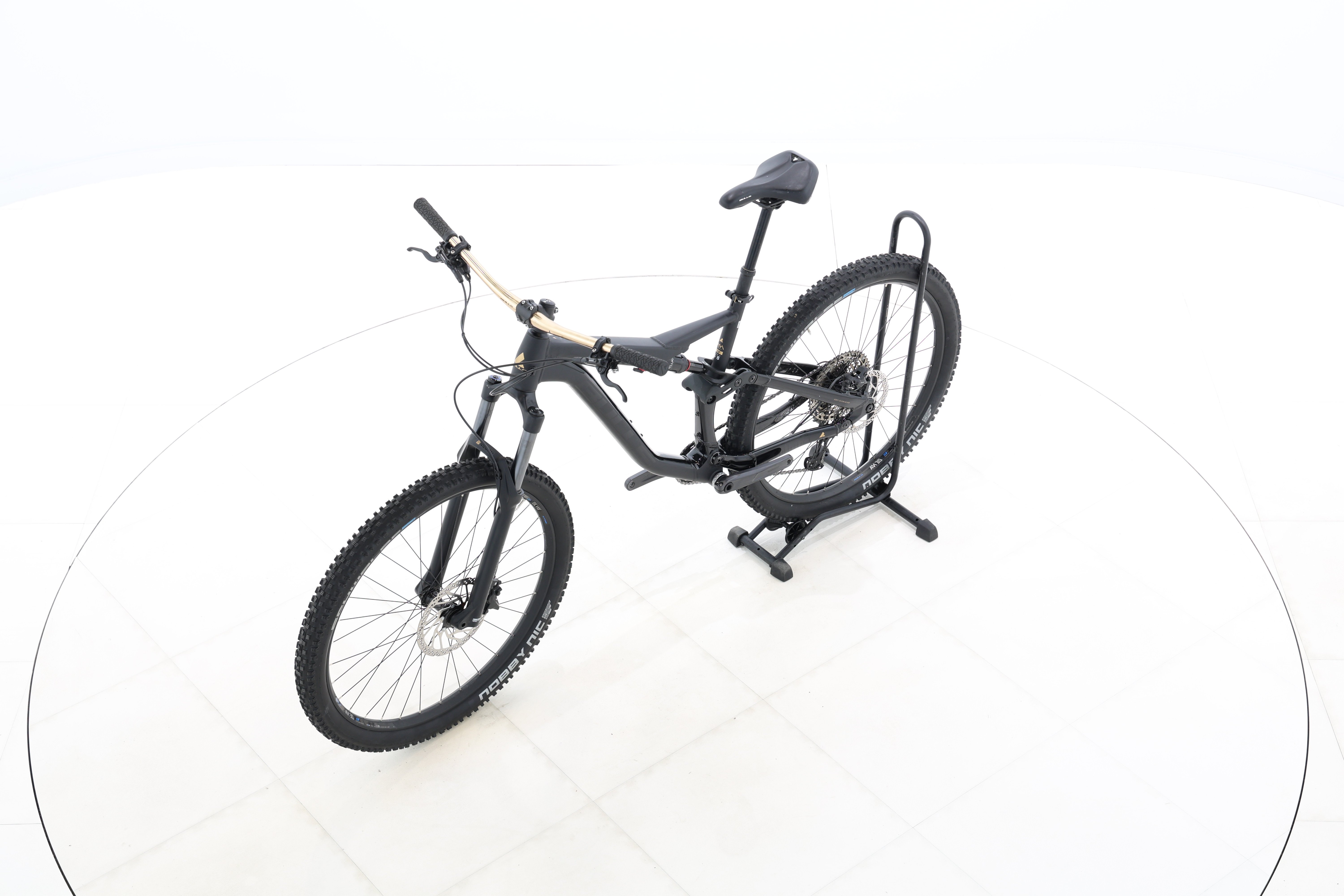 c9f2fc36-45e8-4170-8f9a-9281d0b40340