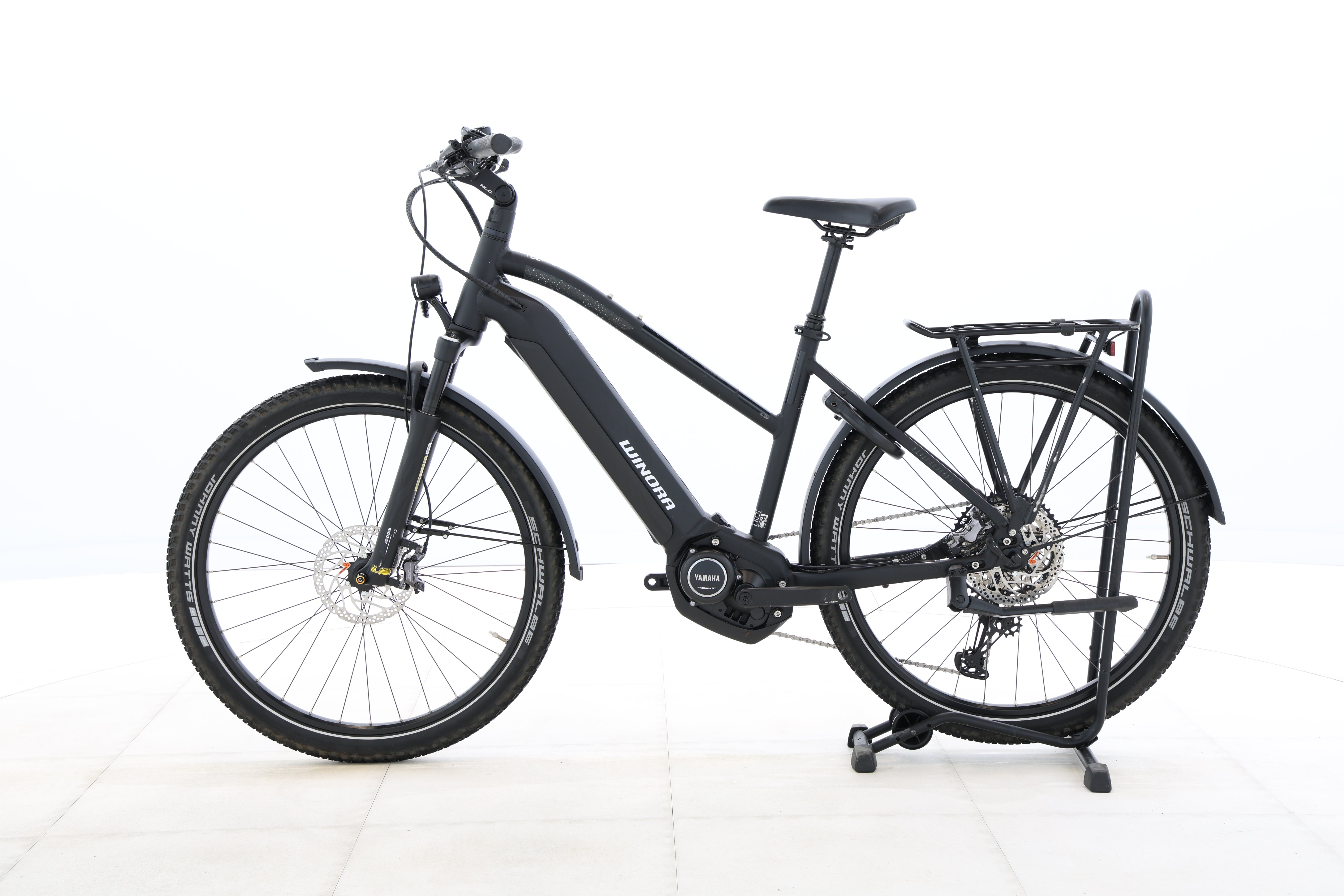 e2aa6dff-e2d2-4130-b530-cc9a6ebf0d0e