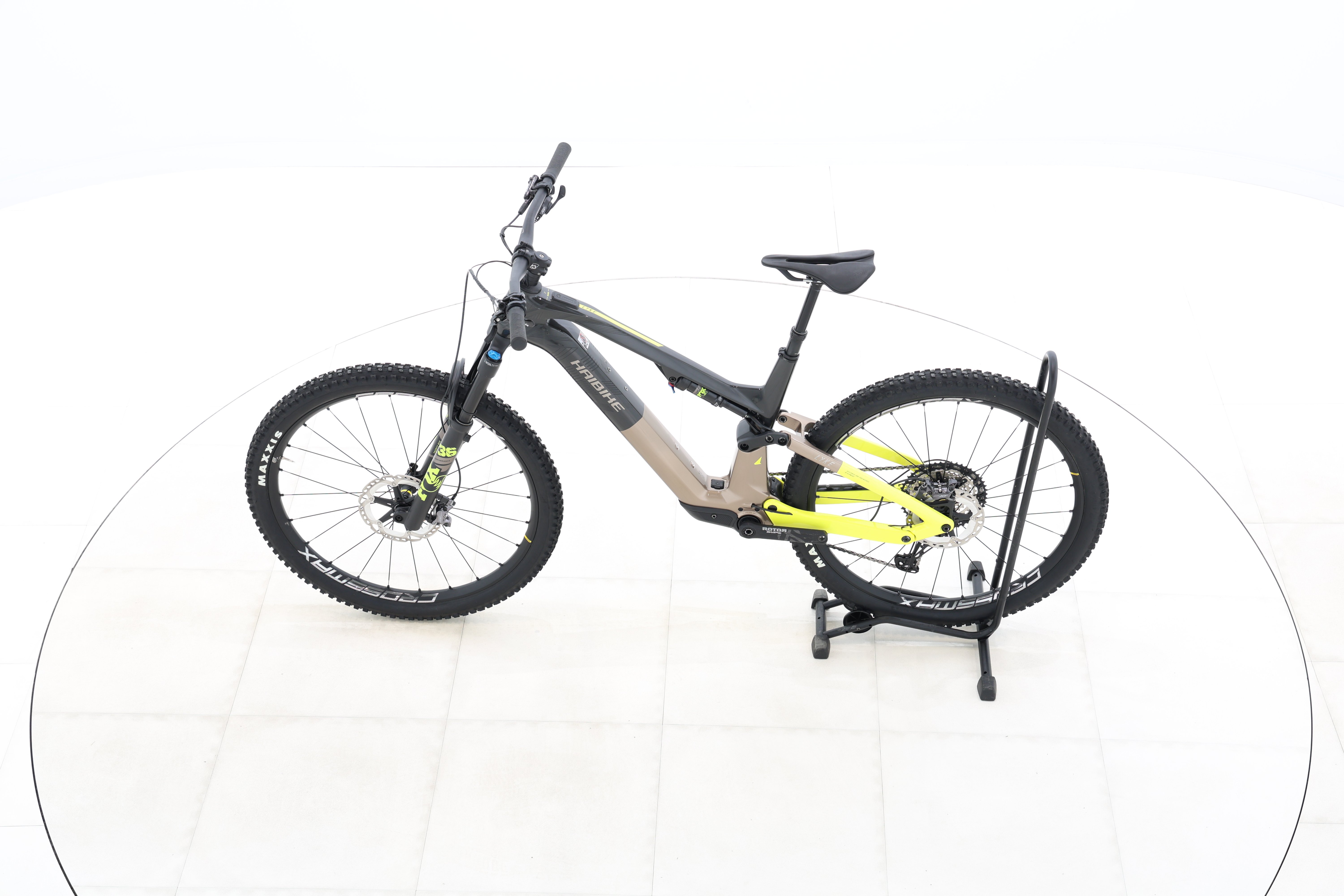 cda15283-0a55-4cde-b90f-3a57453ec511