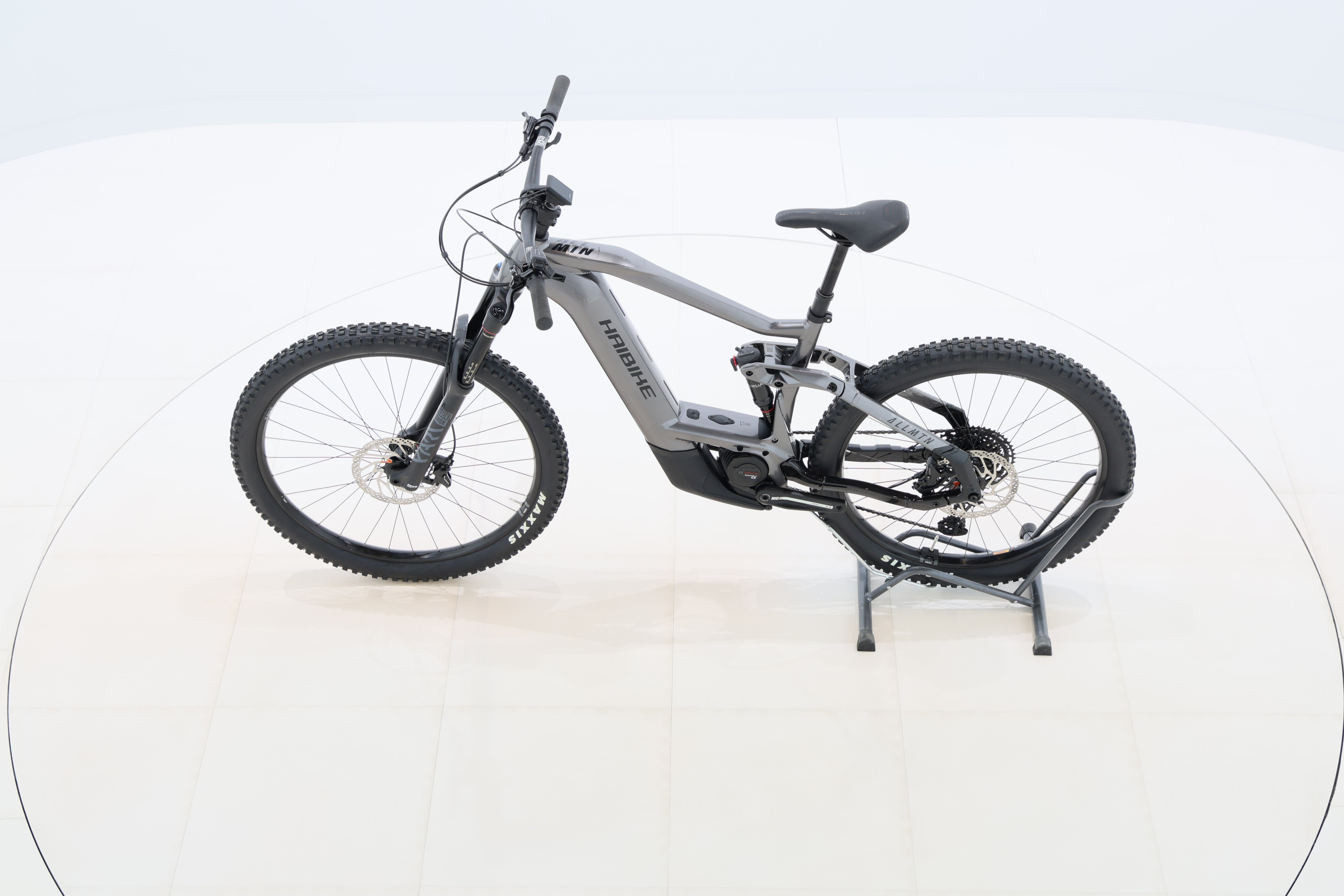 5f70f90f-e612-4415-876b-8a9a5dc87a99