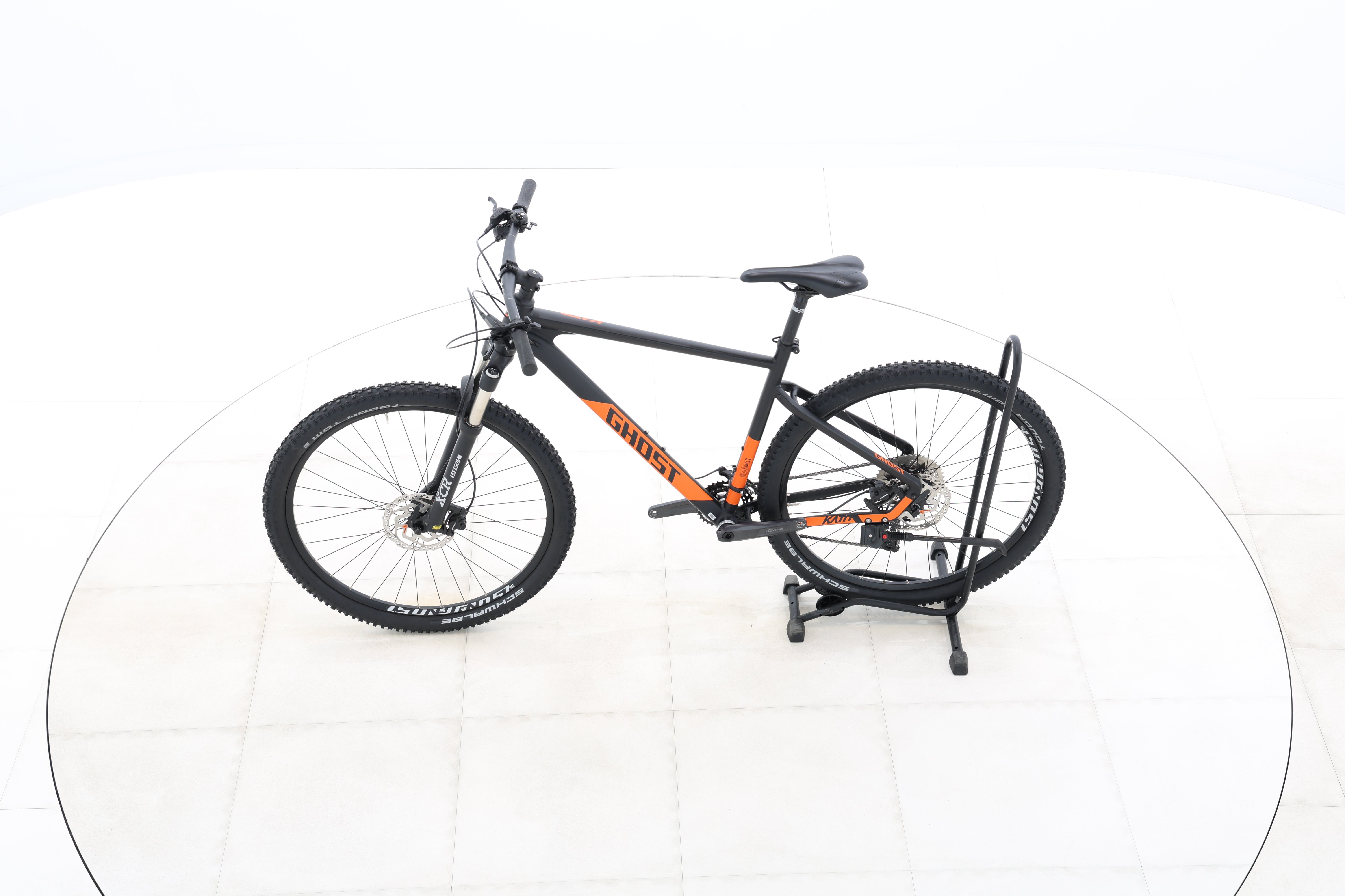 93485925-bc51-4d2e-8d40-daef03eb579e