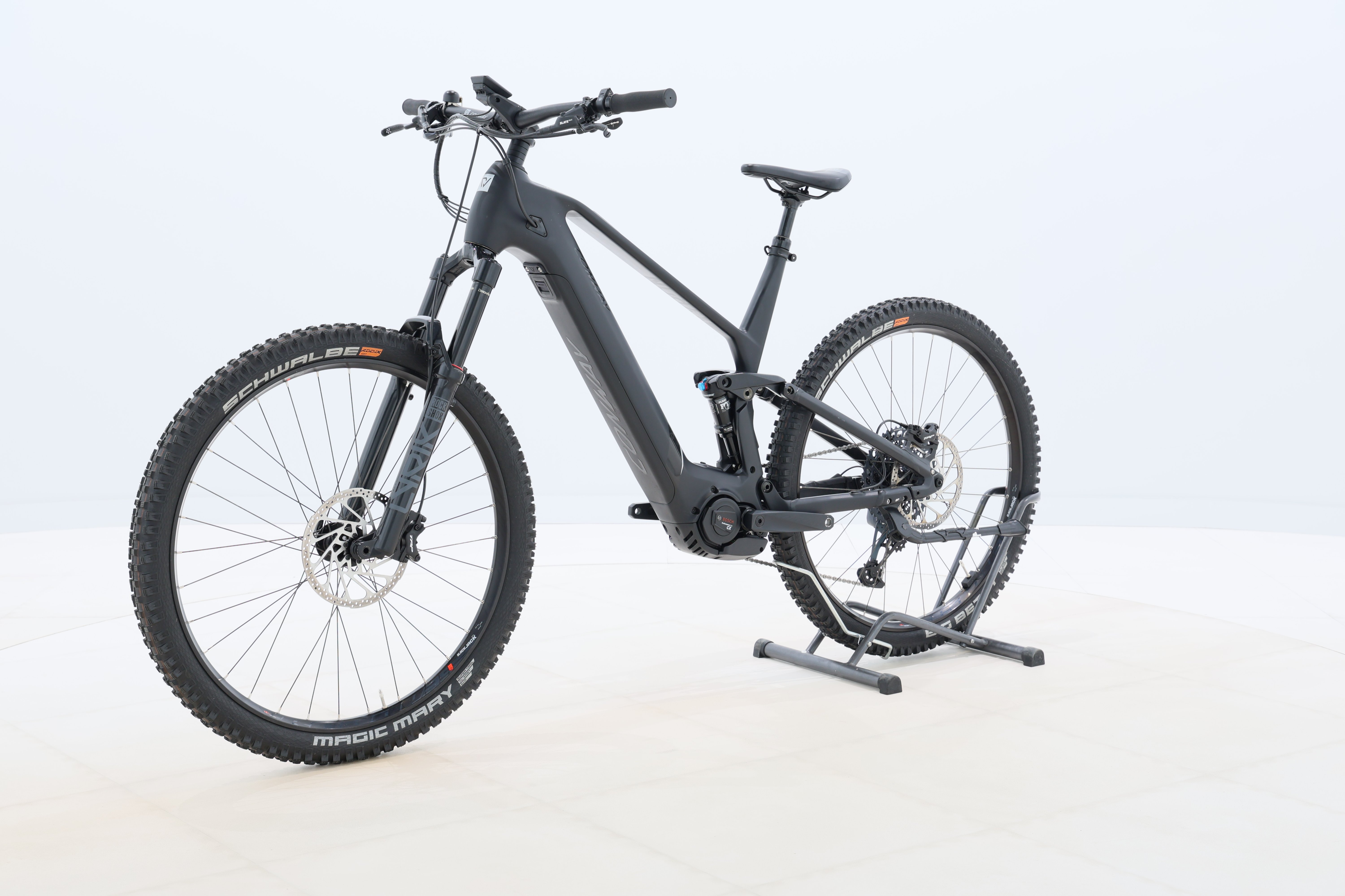 7e8899e2-4ef4-4ce8-945c-9b1a2a004d42