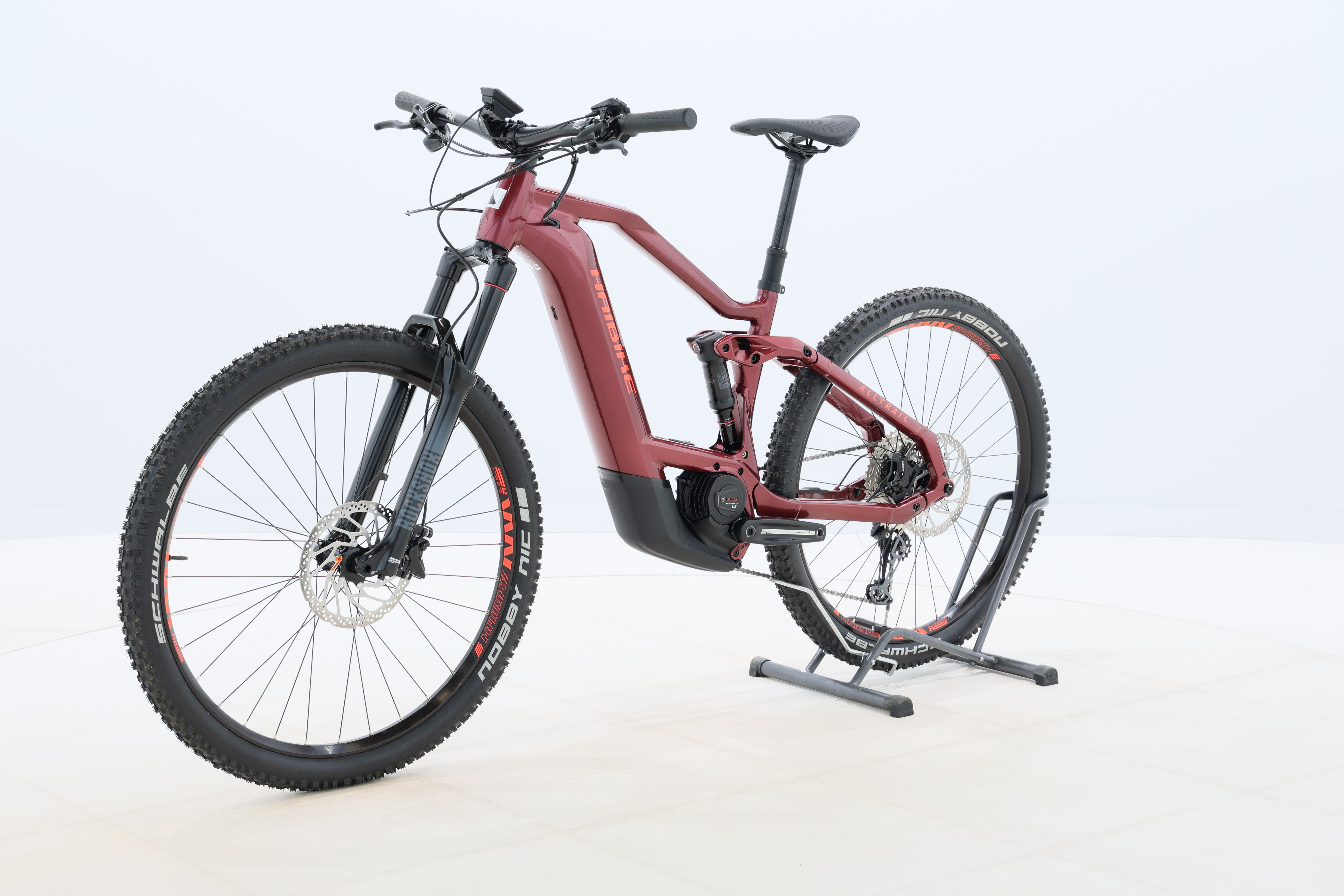 e12bfbf5-8f04-4995-9714-af94fefc8e7c