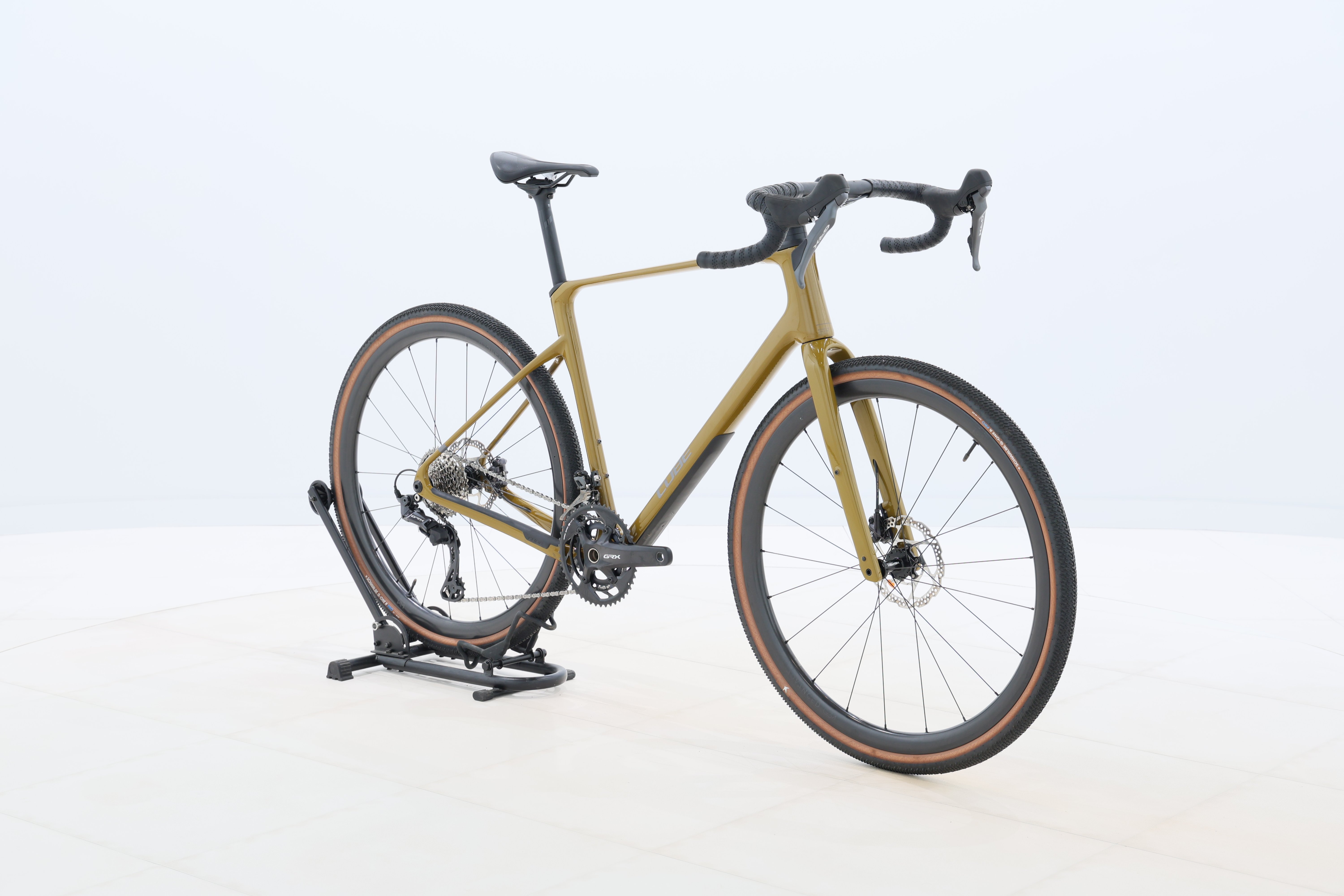 b8c211fc-9fbb-4300-b8b3-c567e1458000