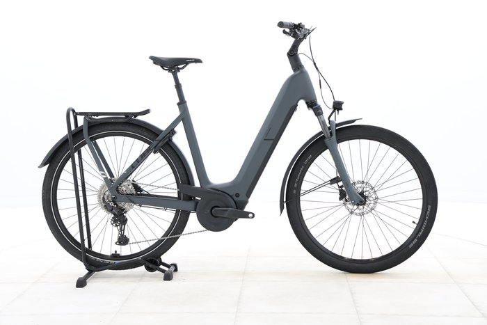 Cube Kathmandu Hybrid ONE 800 2025