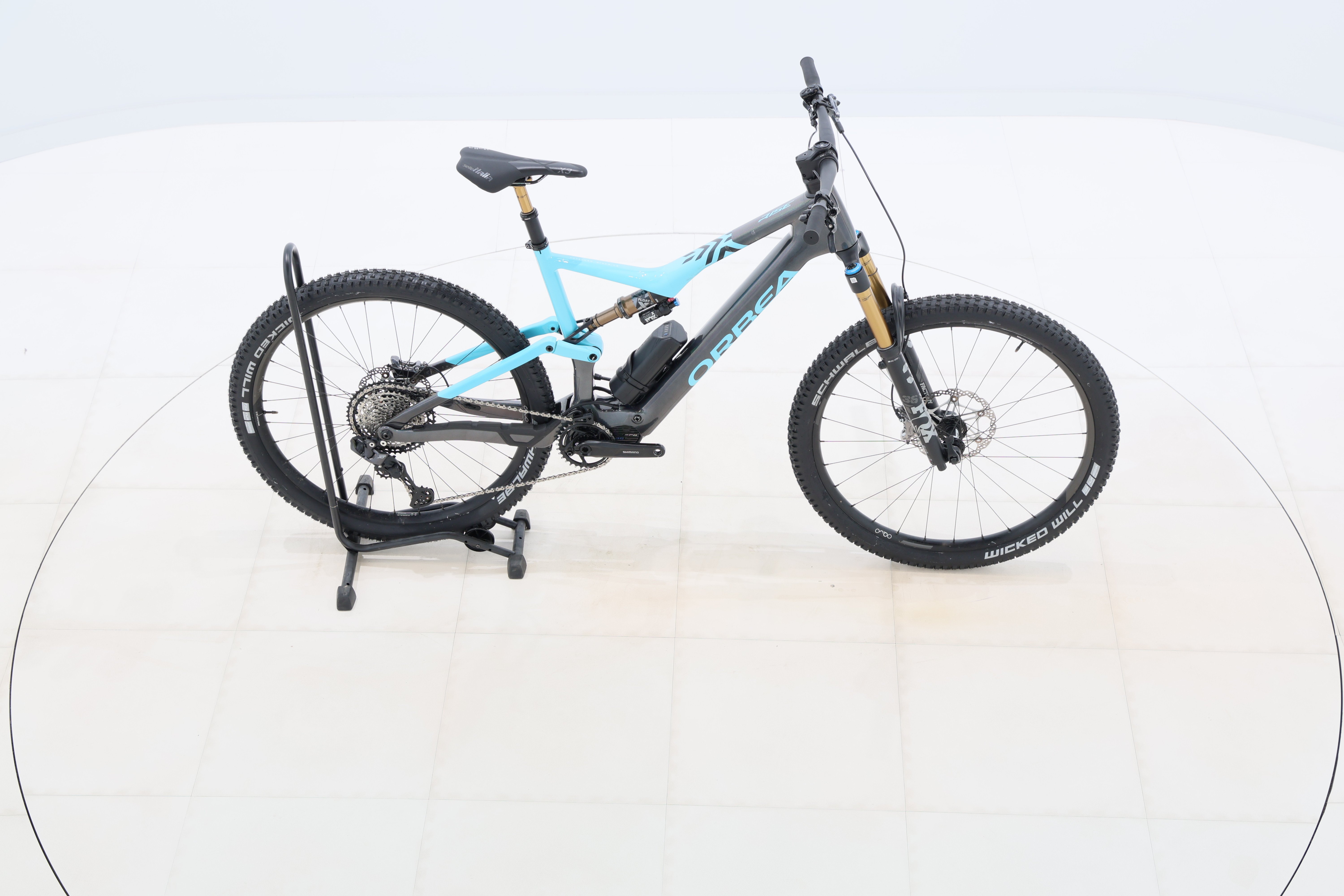 bc09d553-45bd-4ba1-a46f-e498eab6f283