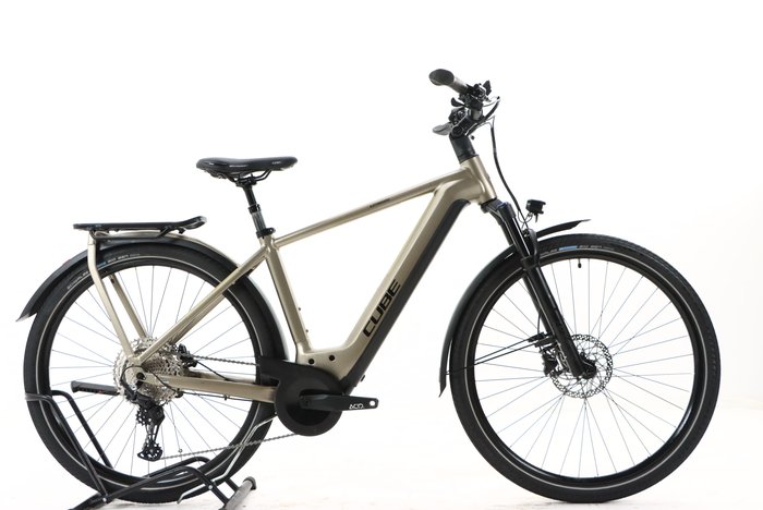 Cube KATHMANDU HYBRID PRO 750 2023