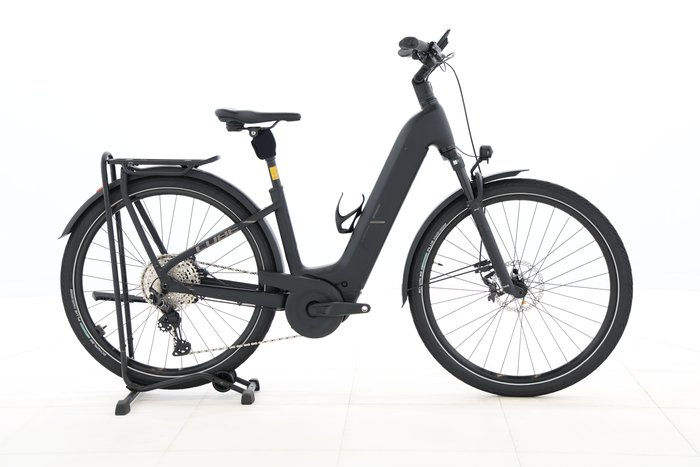 Cube KATHMANDU HYBRID EXC 800 2025