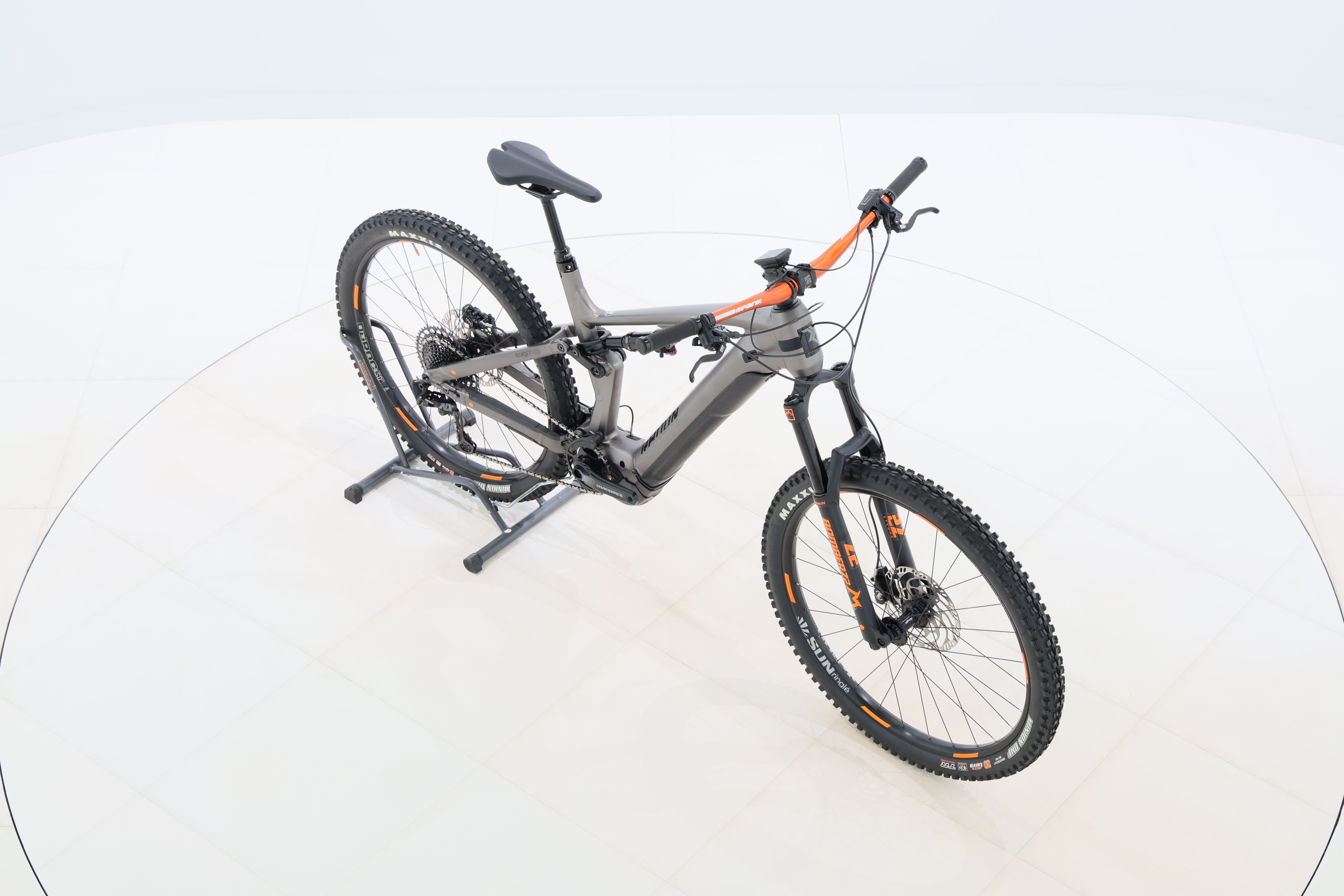 27ea86b6-5d00-4911-a890-b7d573333071