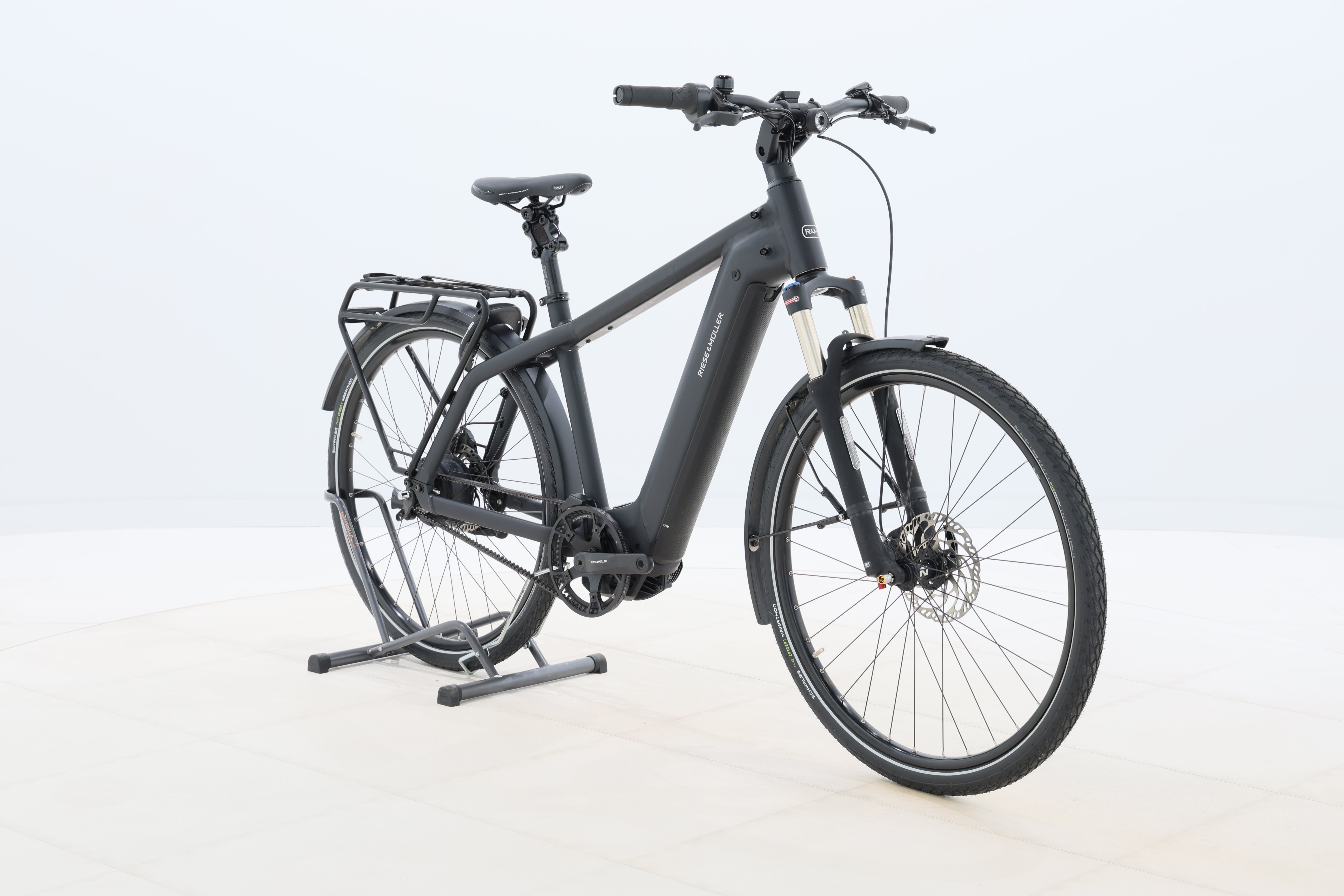 e6dea3a8-acc3-45a8-babe-2a7f61851a9c