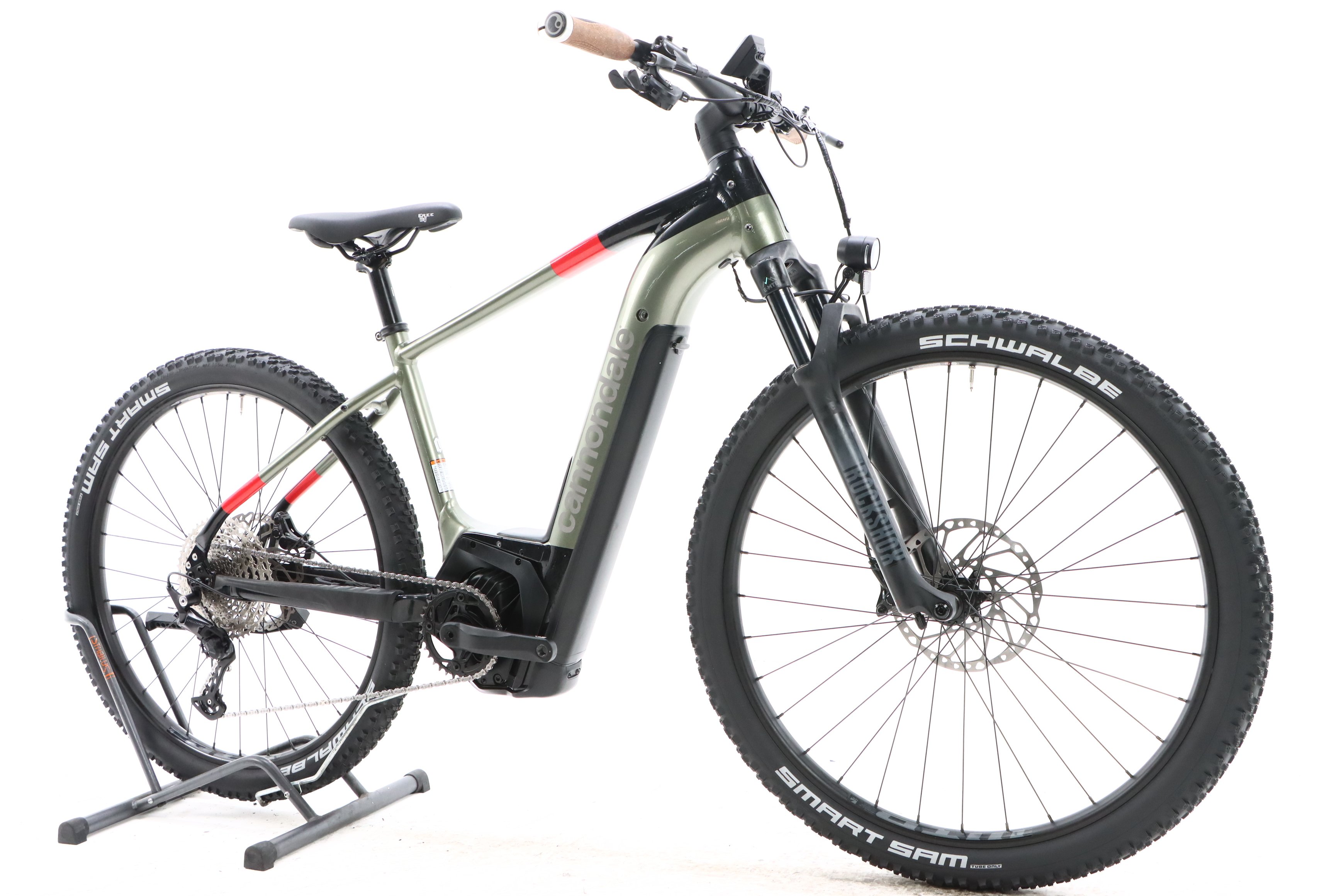 e4c00bcc-d075-4bed-91d6-ab257d816d0b