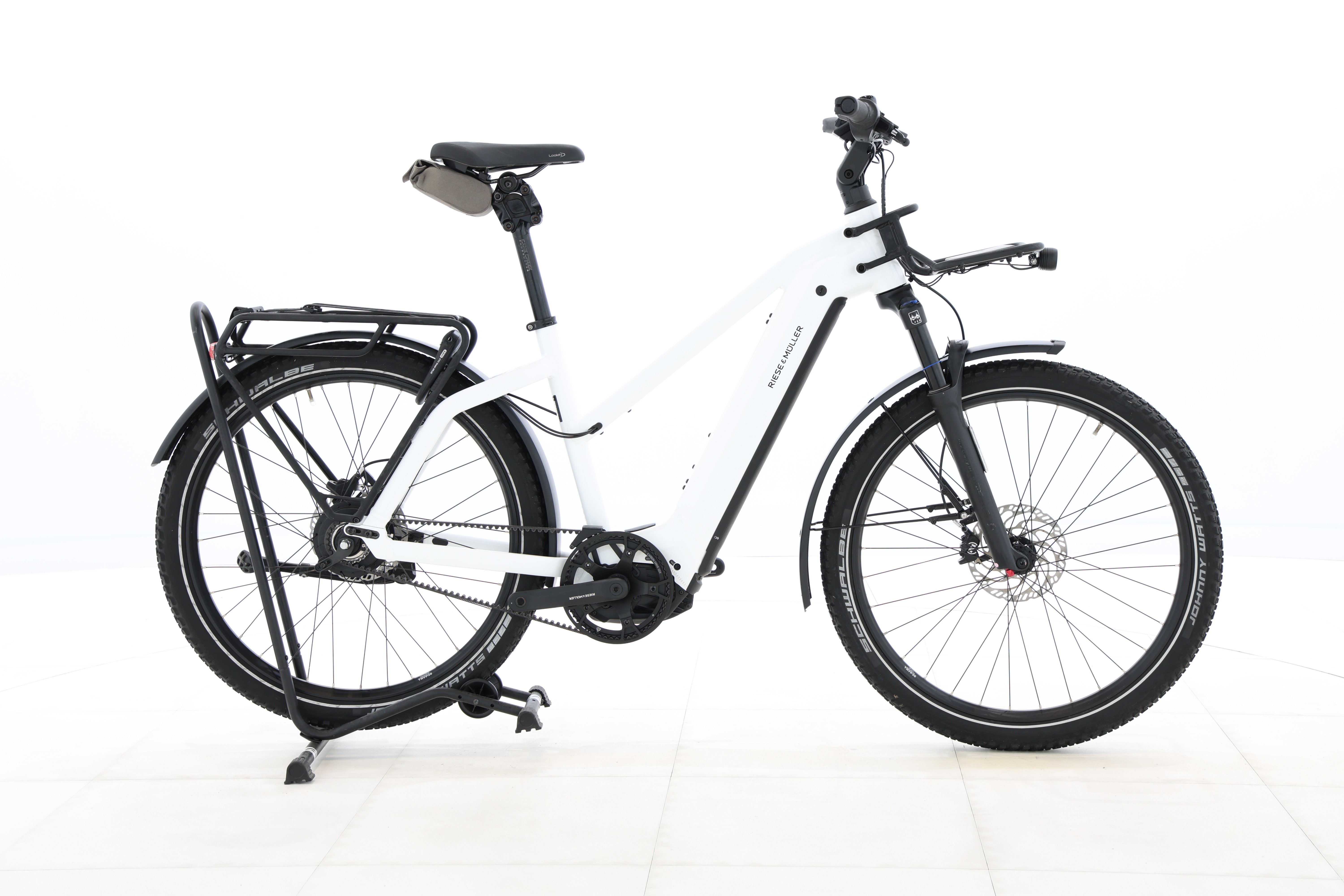 7a6692dd-35f1-42a5-87f4-3b9a479e507e