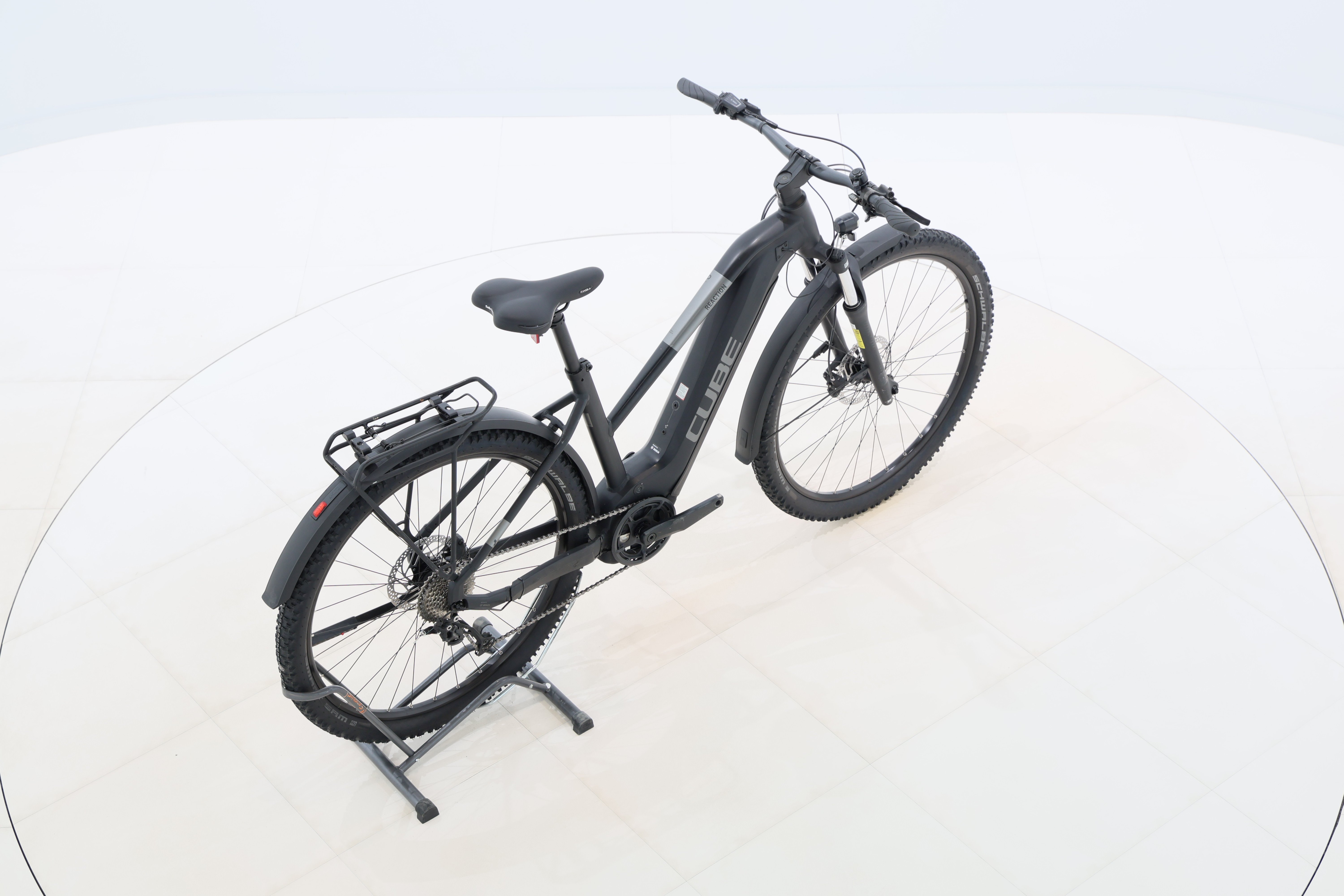 f33d0c51-929a-4886-8518-91edc5490f61